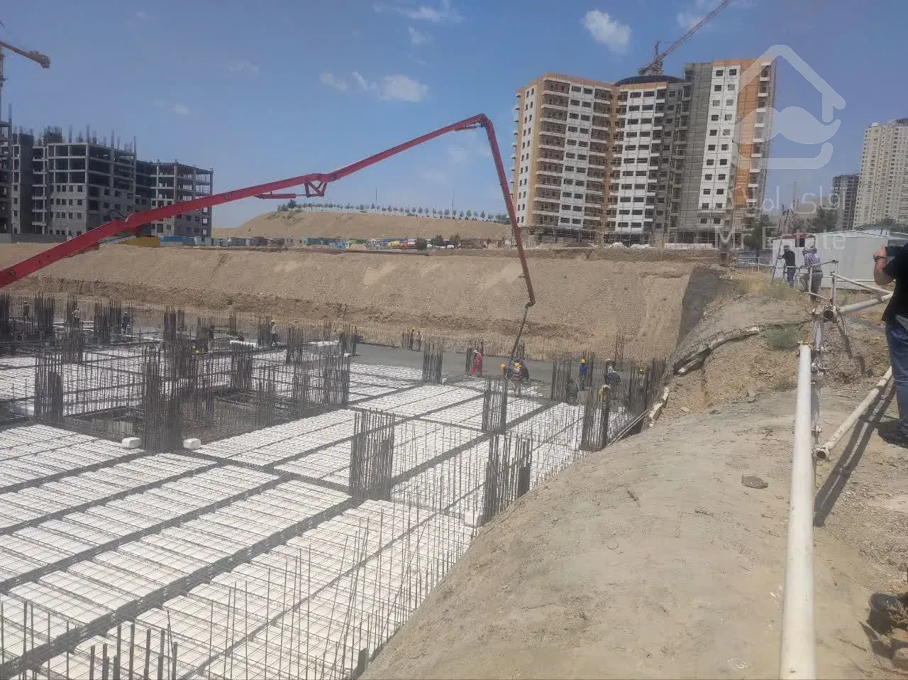 پیش فروش آپارتمان ۸۵ متر در آبشار اکازیون سند تک برگ پروژه‌های رحیم قربانی