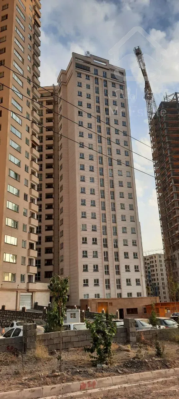 پیش فروش آپارتمان ۵۰ متر فروش سهامی سه دانگ سند تک برگ