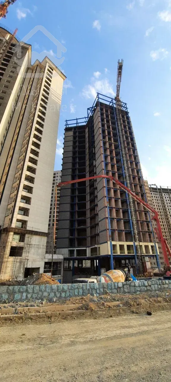 ۹۲ متر دو خواب اکازیون سند تک برگ در چیتگر