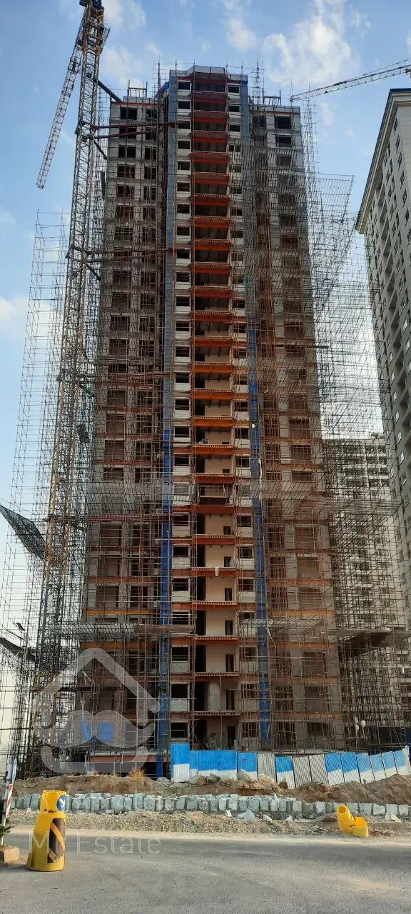 92 متری اکازیون سند تک برگ در چیتگر