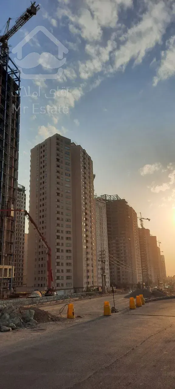 92 متری اکازیون سند تک برگ در چیتگر