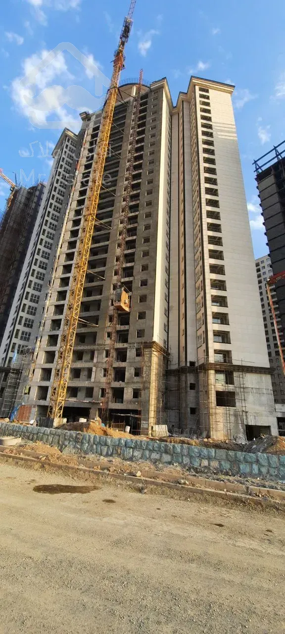 فروش سهامی ۱۰ آپارتمان در چیتگر مناسب سرمایه گذاری سند رسمی