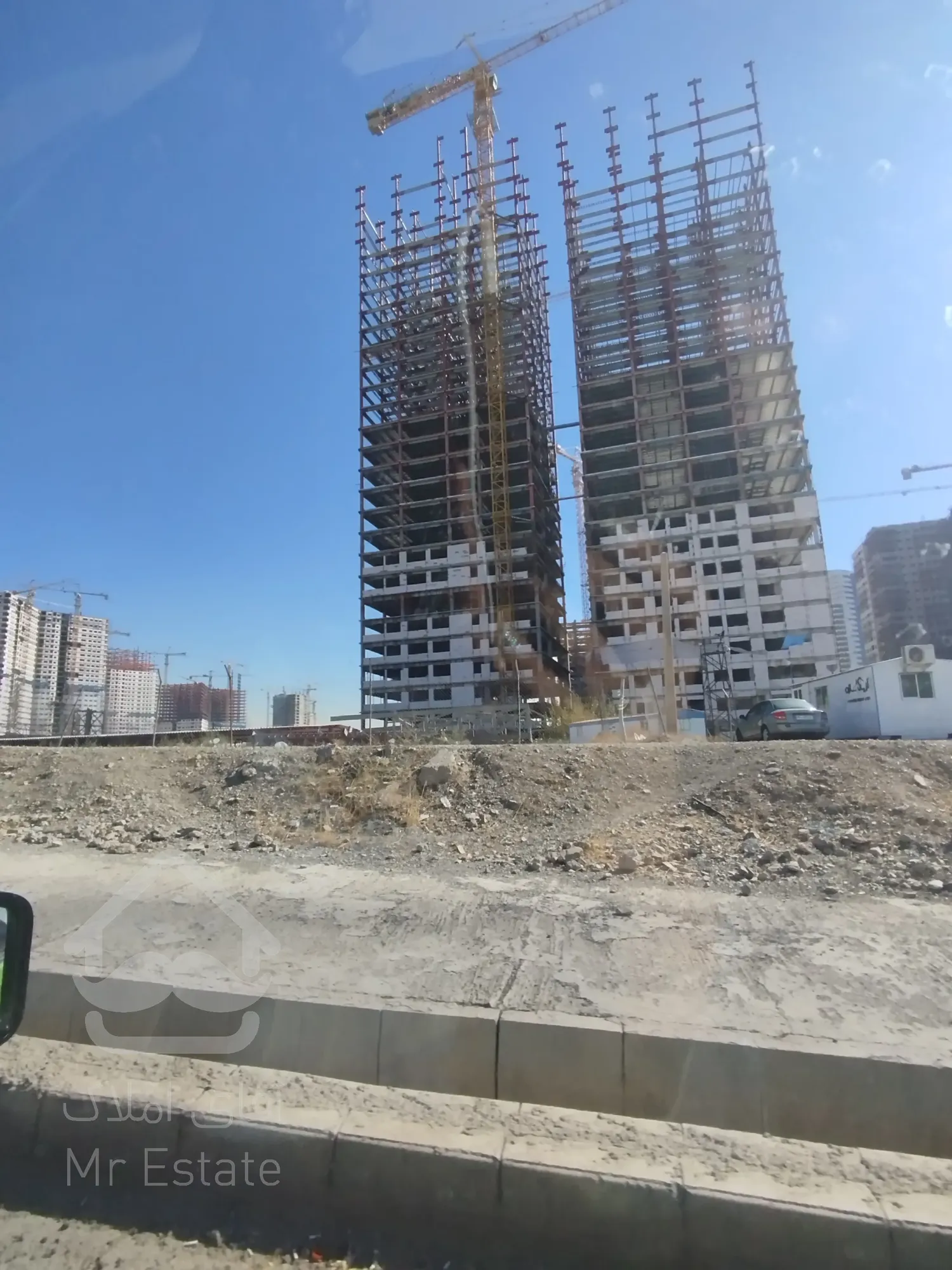 پیش فروش آپارتمان ۱۱۹ متر در چیتگر مناسب برای سرمایه‌گذاری