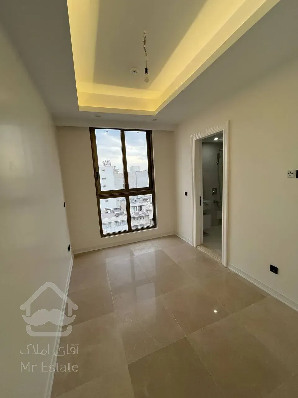 فروش 5 واحد111 متری در تاپ لوکیشن به همراه دو واحد تجاری به صورت یکجا