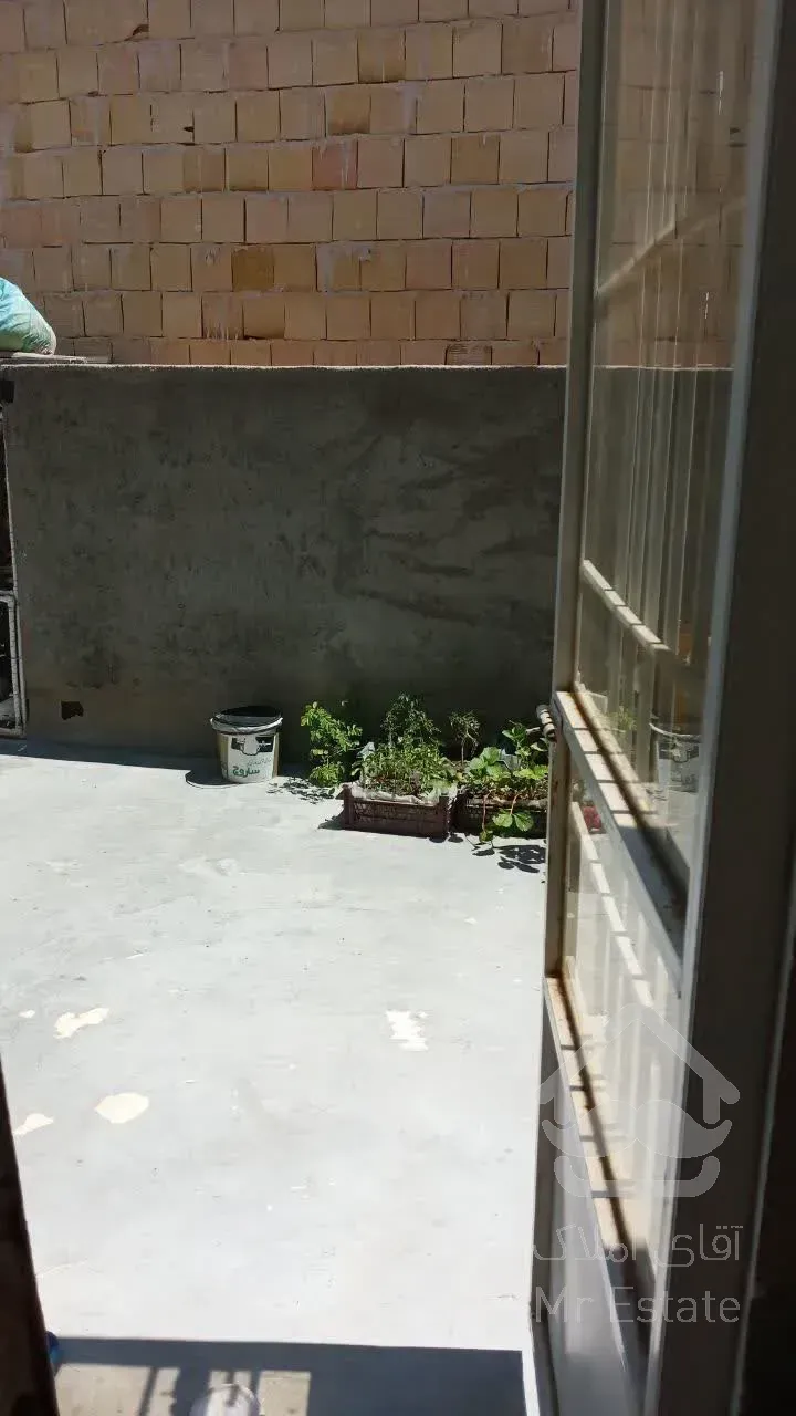 دوبلکس ۸۰ متر زیر بنا ۳۰ متر حیاط