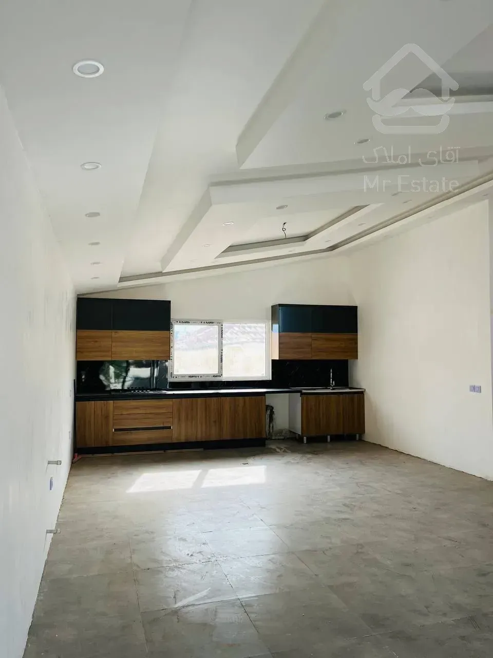 فروش ویلا نیم پیلوت جداب ۱۸۰متری ۲خواب ویو جنگل شهرکی در چمستان