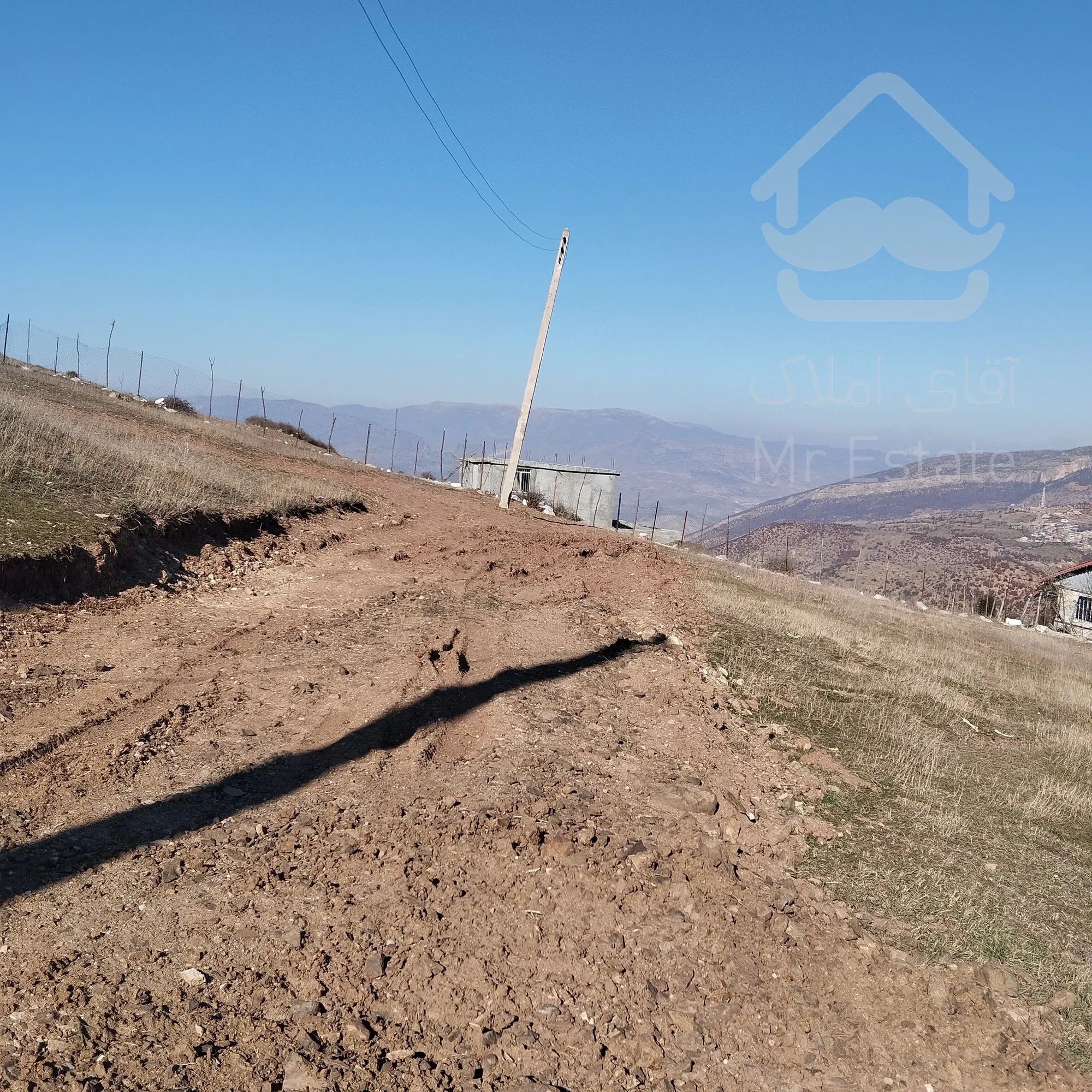 فروش 300متر زمین داخل طرح هادی