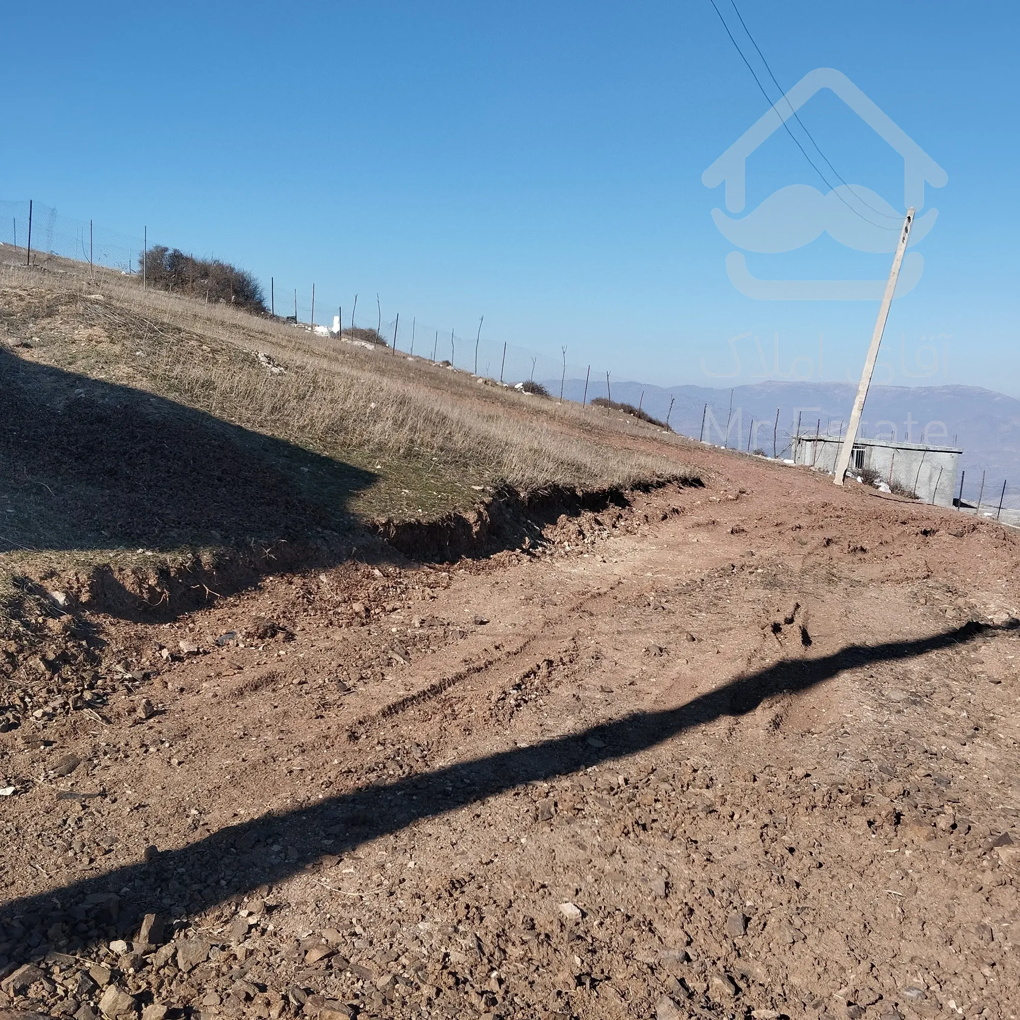 فروش 300متر زمین داخل طرح هادی