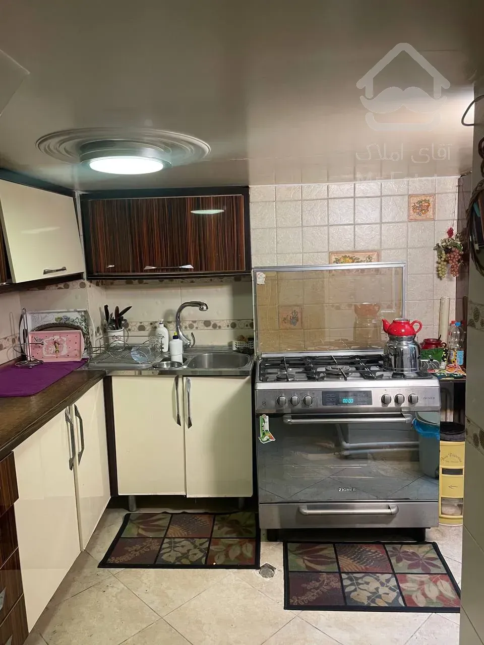 108 متر بروجردی