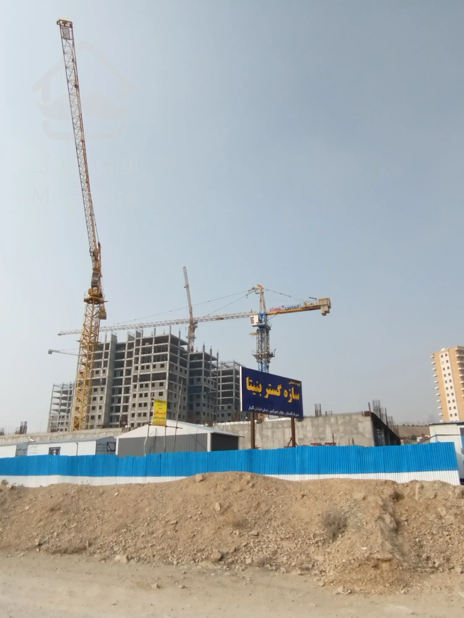 فروش آپارتمان ۱۲۱متری فول امکانات باطراحی مهندسی