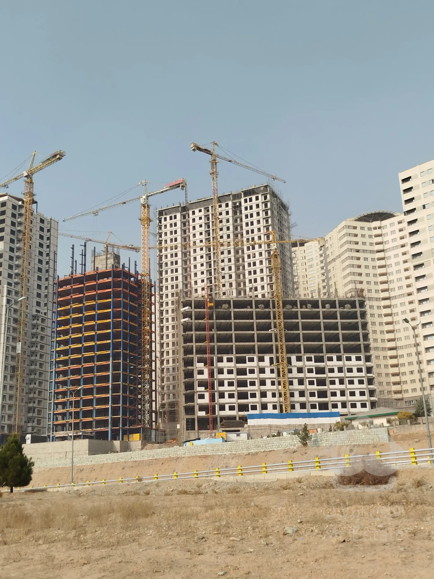 پیش فروش واحد ۱۲۱متری لوکس مهندسی شده قابل تهاتر