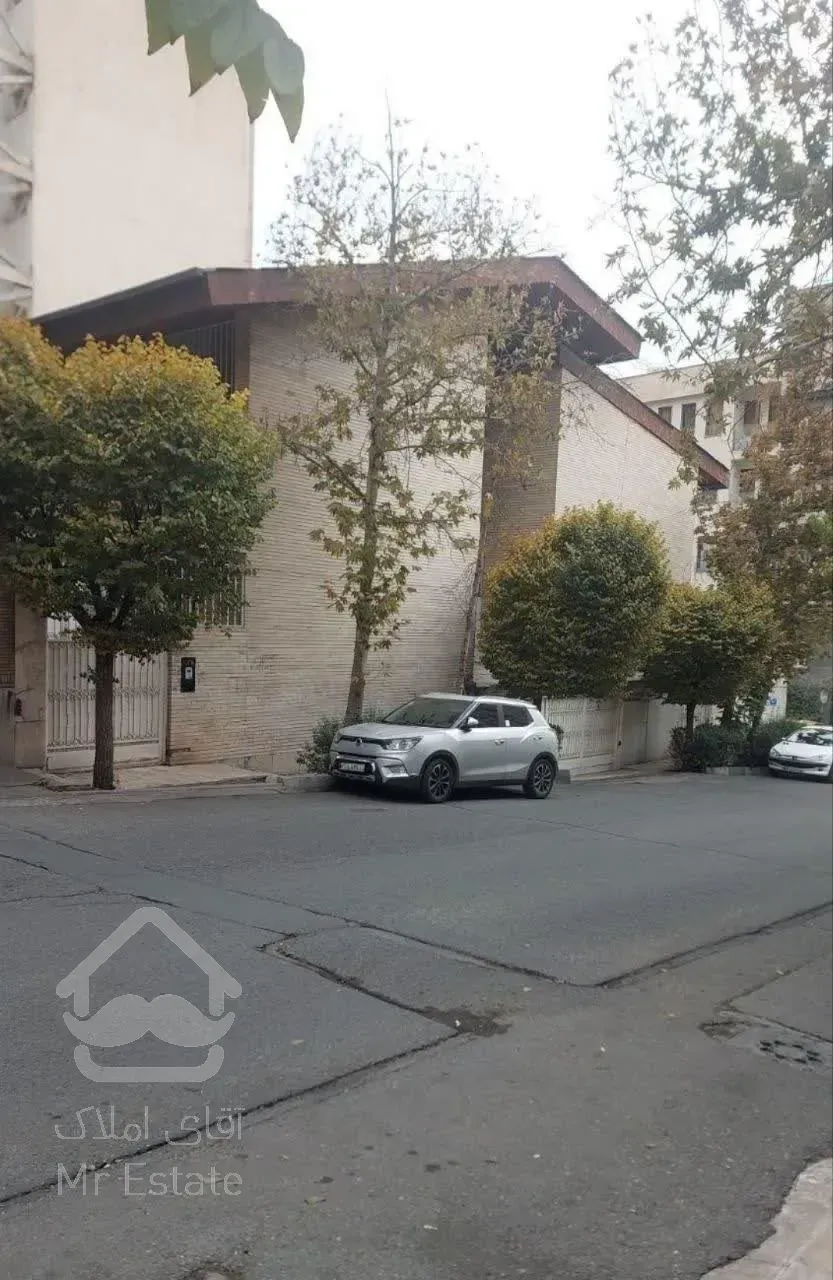 کلنگی جنوبی با ۲طبقه بنا در بلوار دهکده المپیک