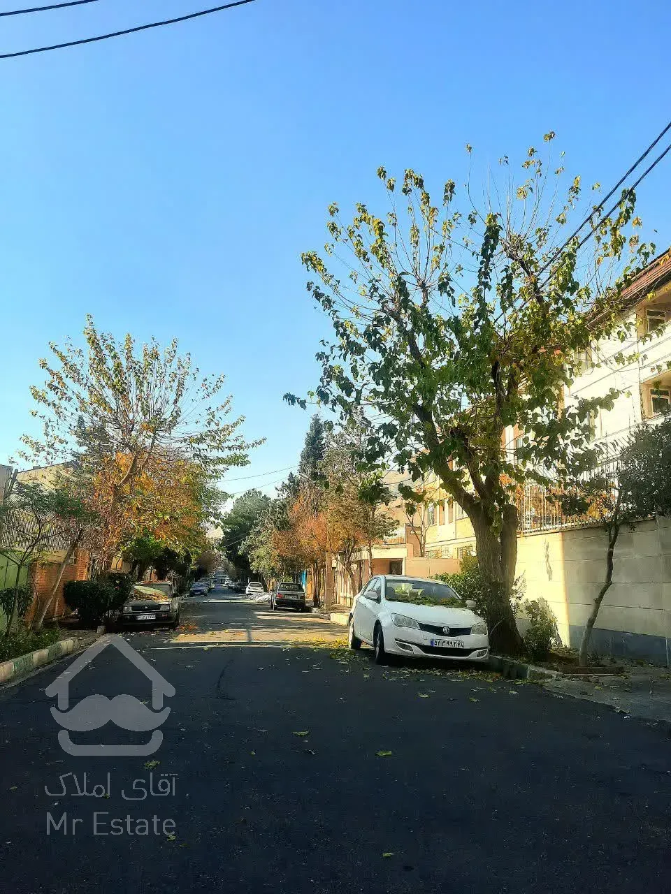 کلنگی جنوبی با ۲طبقه بنا در بلوار دهکده المپیک