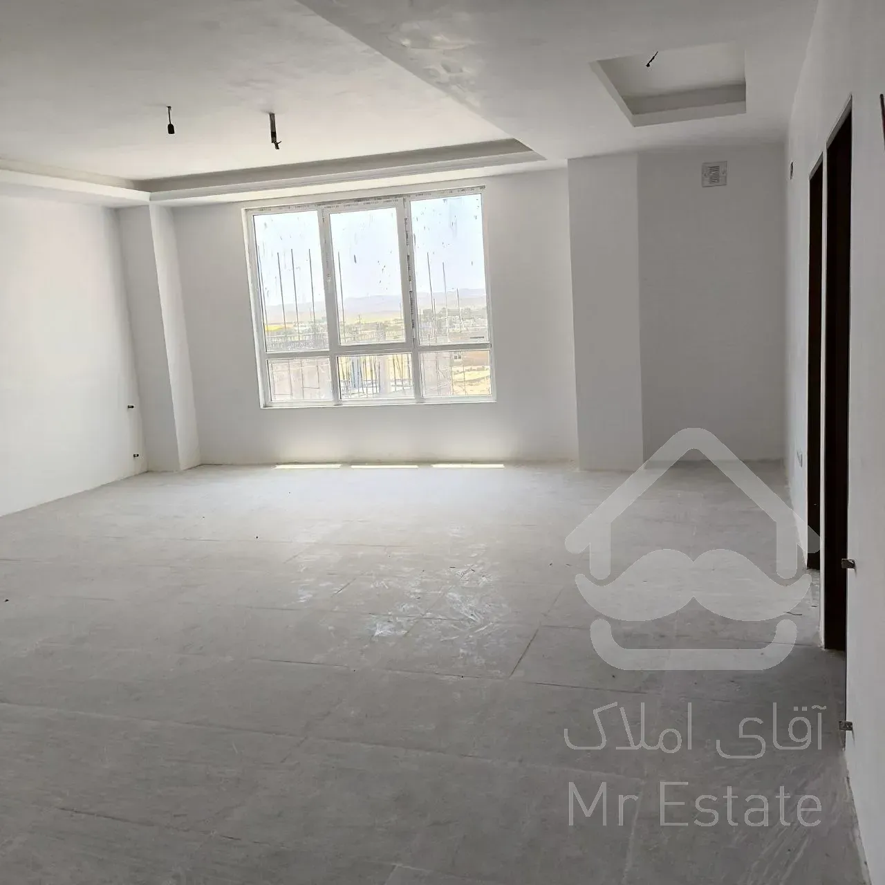 واحد فول امکانات ۱۱۰متری، کلید نخورده