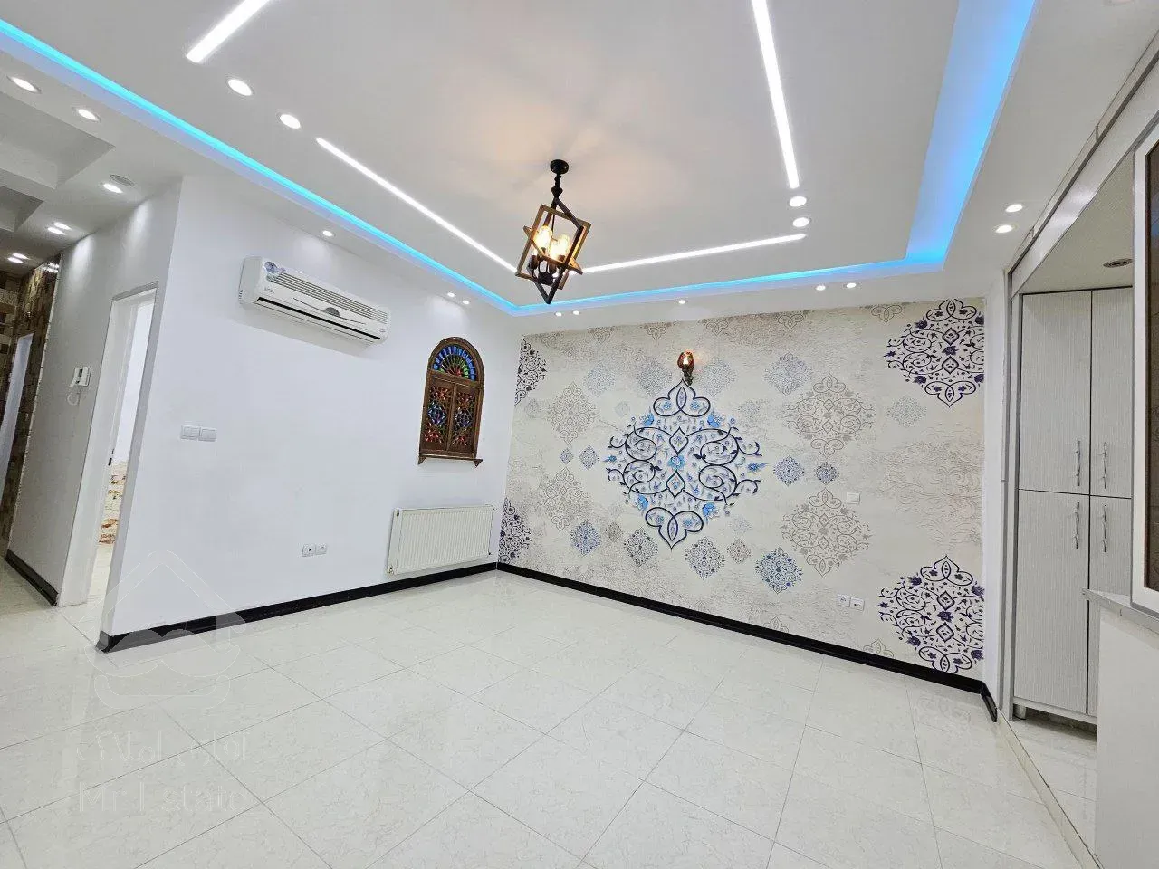 فروش آپارتمان ۷۰ _متری دو خواب