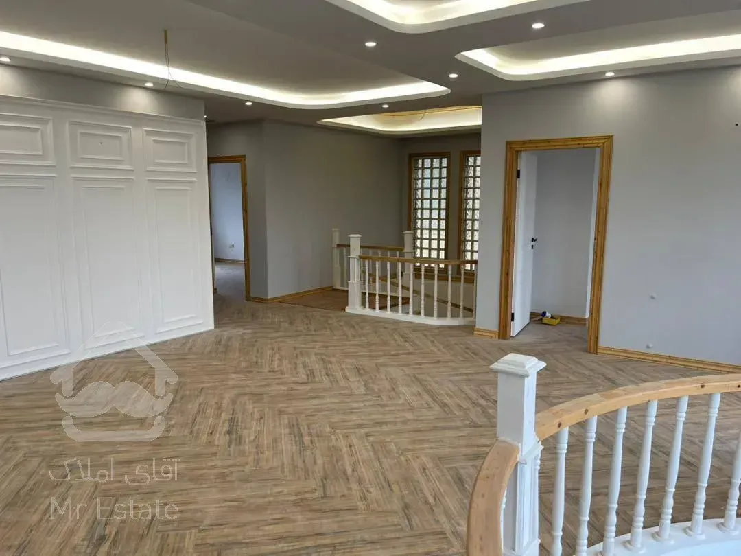 فروش ویلای ۴۰۰ متری ۴ خواب اکازیون متل قو