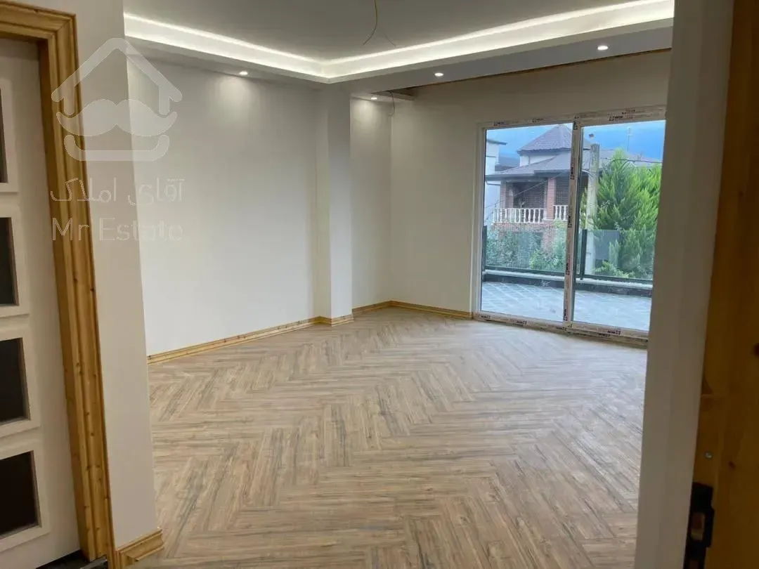 فروش ویلای ۴۰۰ متری ۴ خواب اکازیون متل قو