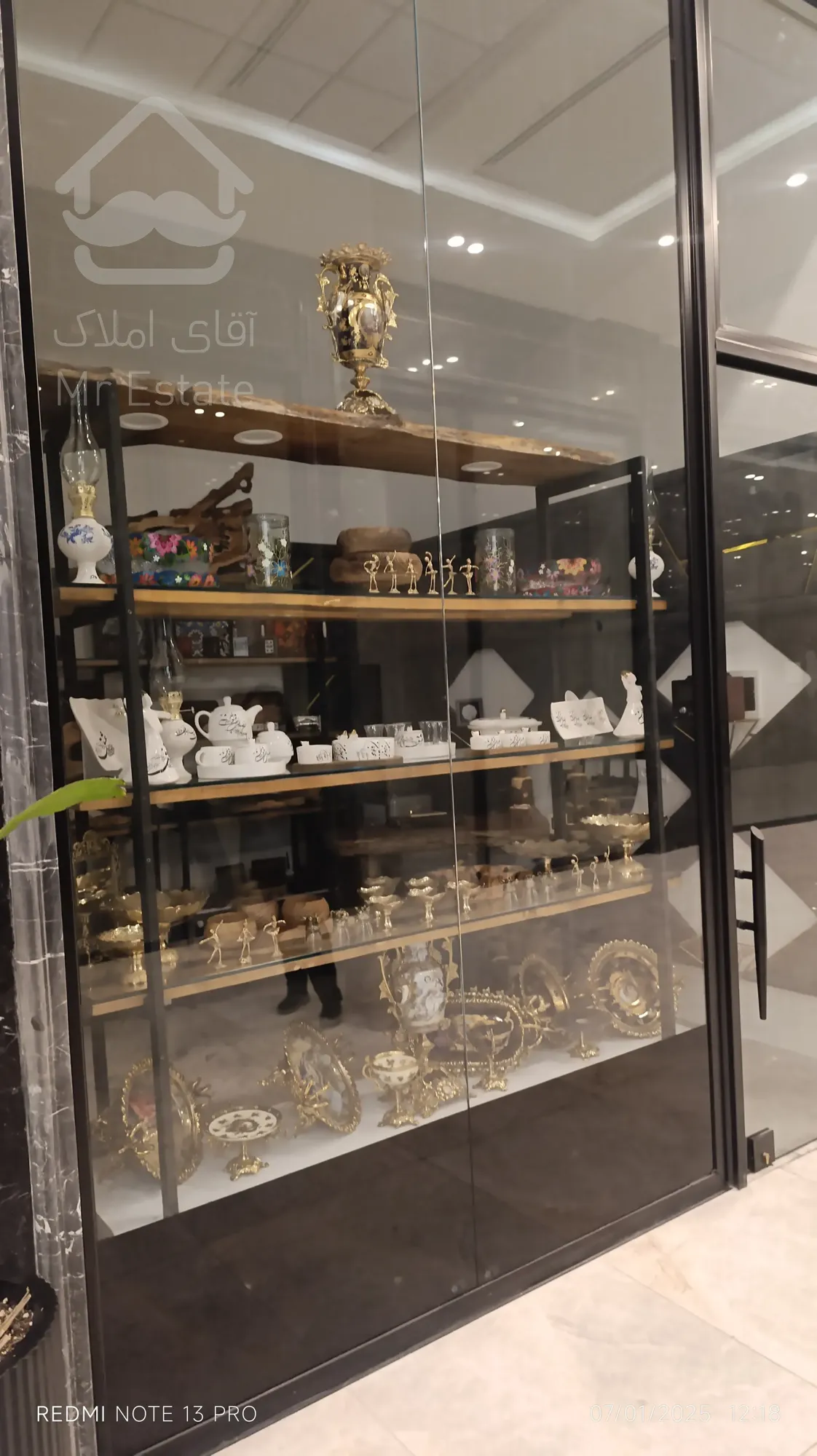 فروش واحد تجاری 67 متری در مجتمع تجاری رونیکامال