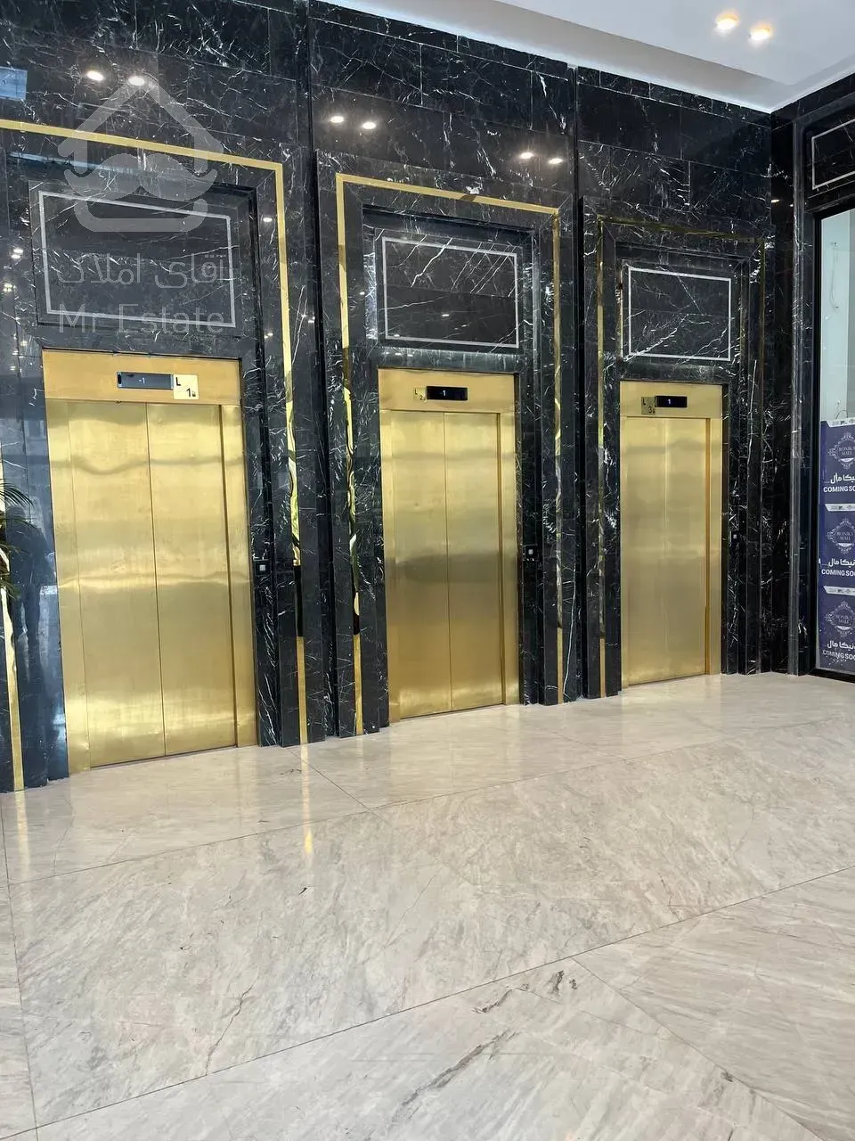 فروش اقساطی واحد تجاری در رونیکا مال/پاخور عالی