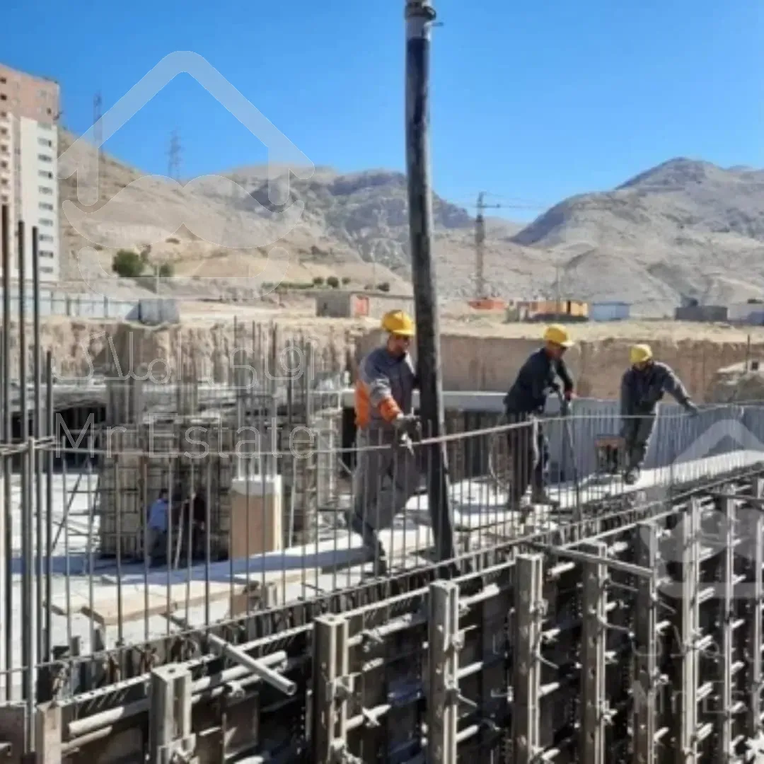 چیتگر واحد ۹۲ متری برج فاخر بنیتا سازنده حاج مصطفی غیاثوند اکازیون اقساطی