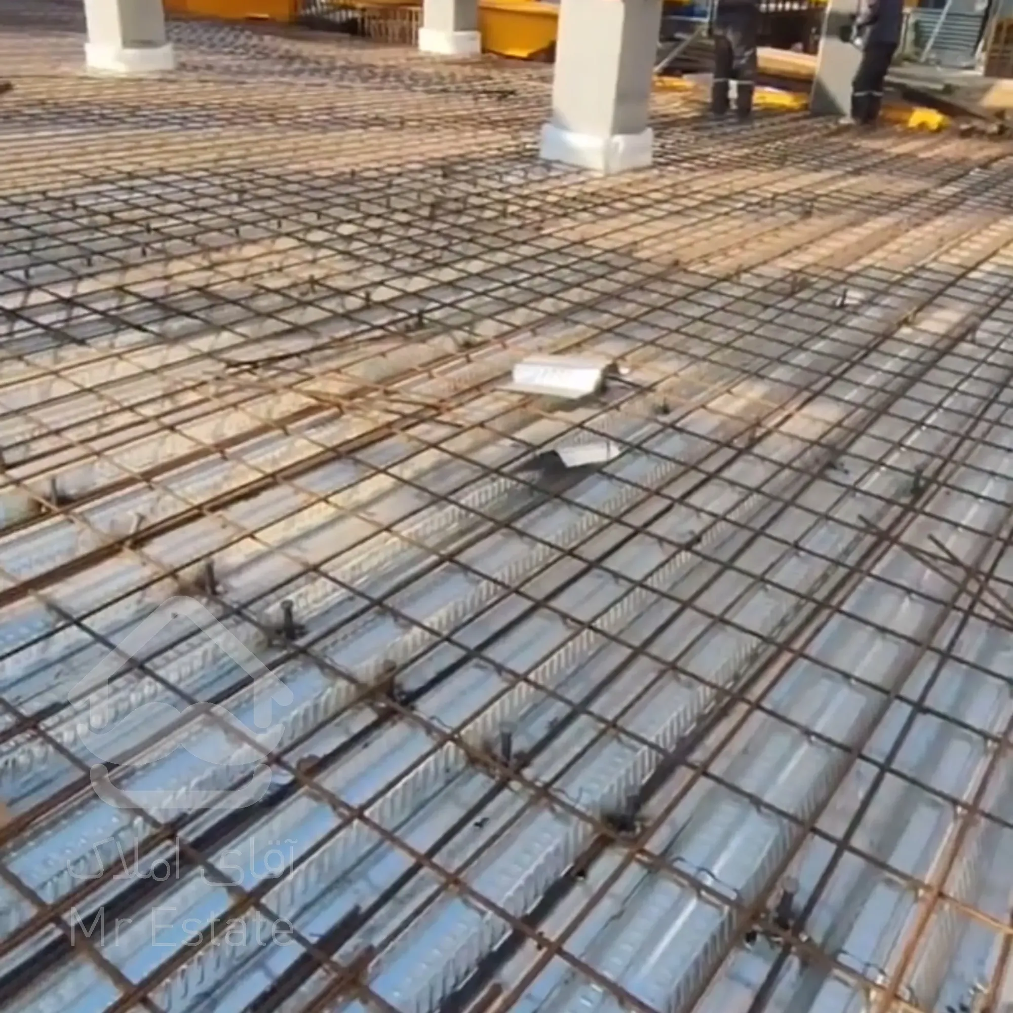 ۶۰متر،قصر نشین فراز،پروژه فعال،سازنده به نام،دریاوه چیتگر