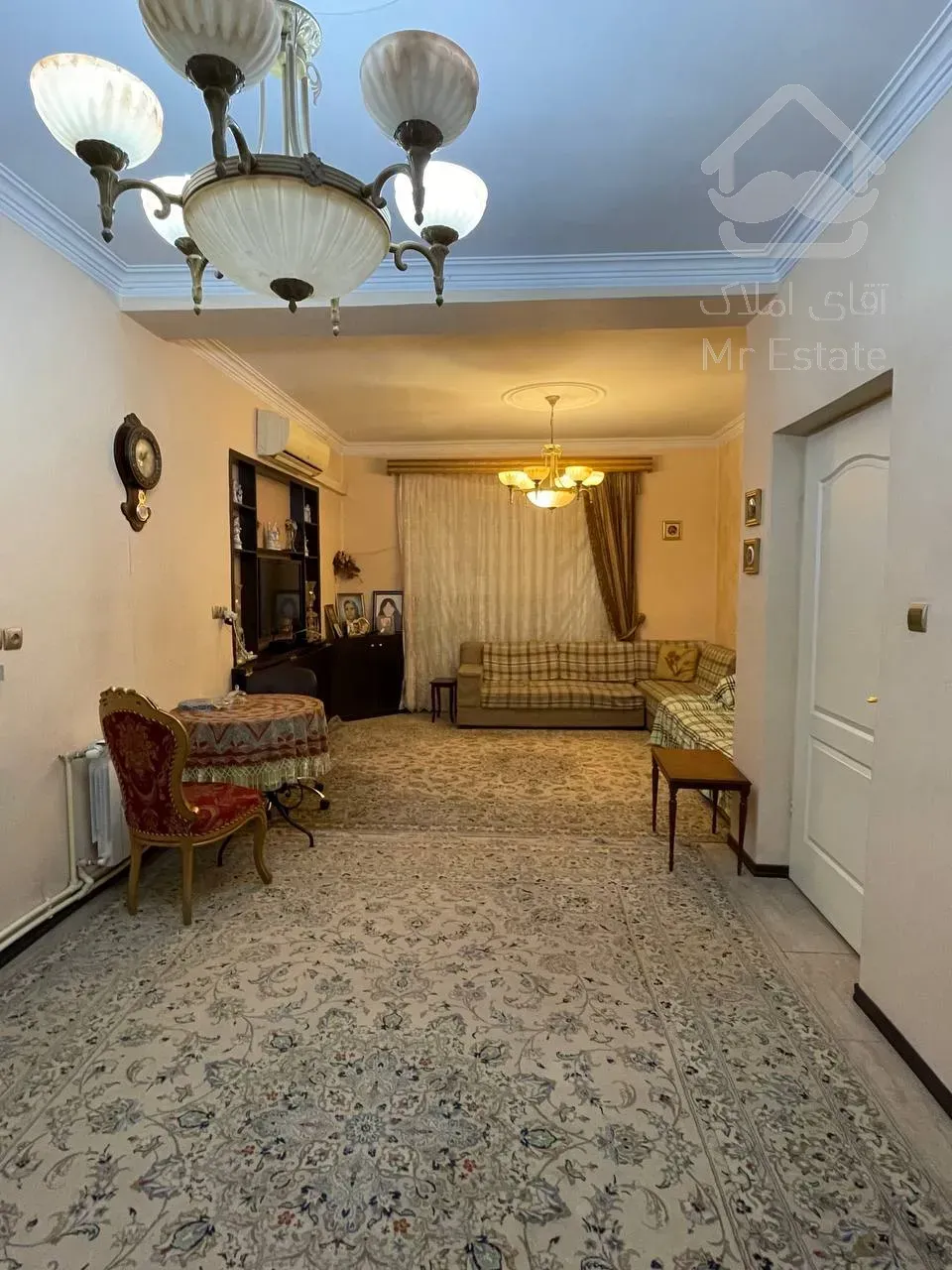 108 متر بروجردی