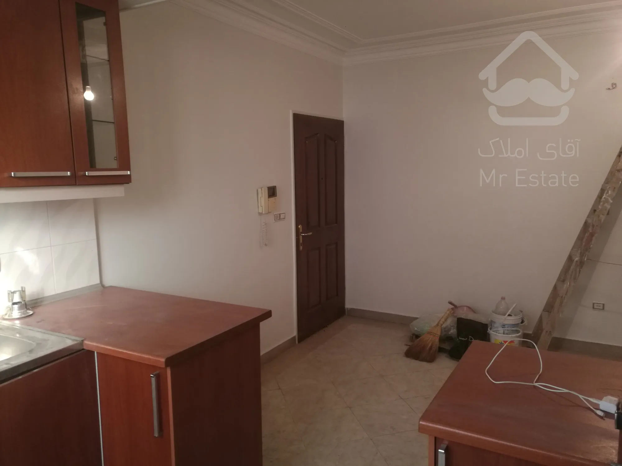 رهن کامل یک دستگاه آپارتمان نقلی اکازیون