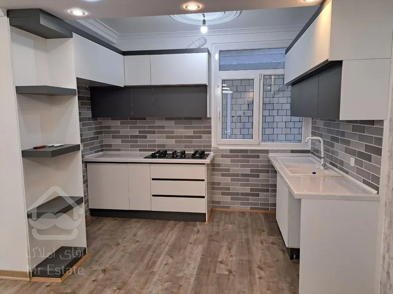 فروش واحد مسکونی فول امکانات در سازمان برنامه مرکزی