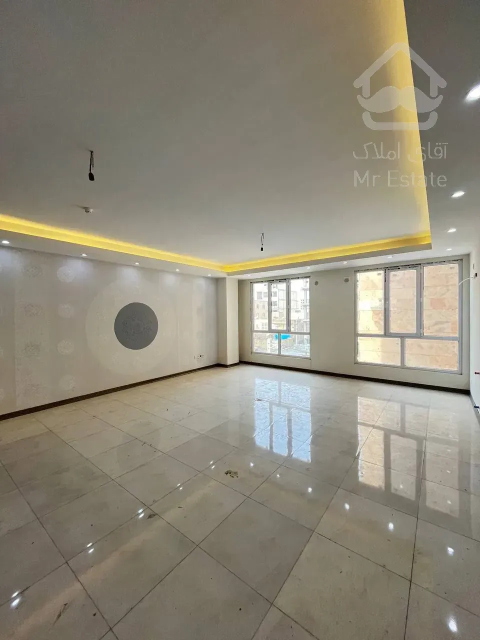 فروش آپارتمان ۹۰ متری دو خواب کلید نخورده اندیشه فاز یک