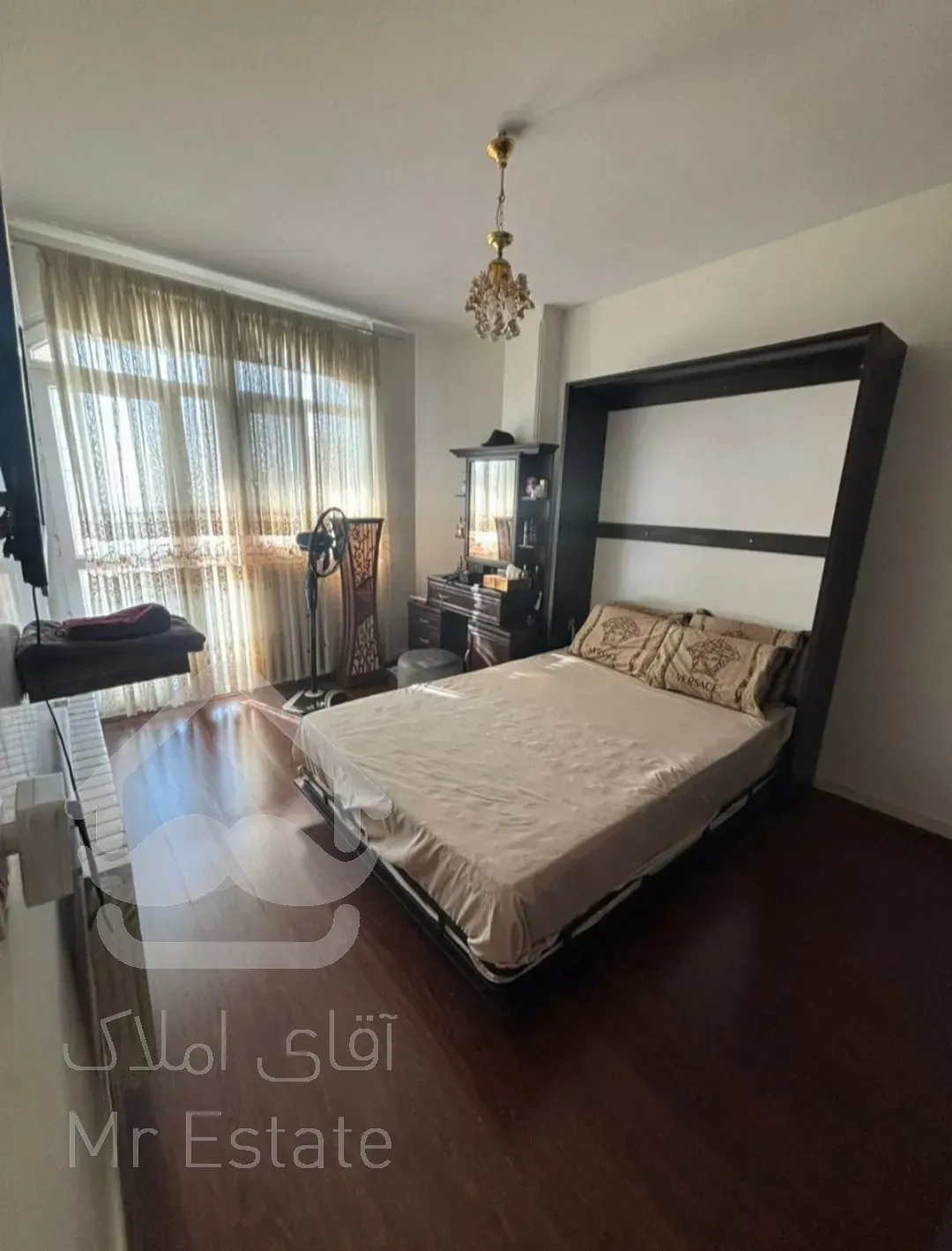 ۱۸۰ متر ۳ خوابه بسیار تمیز در مرزداران