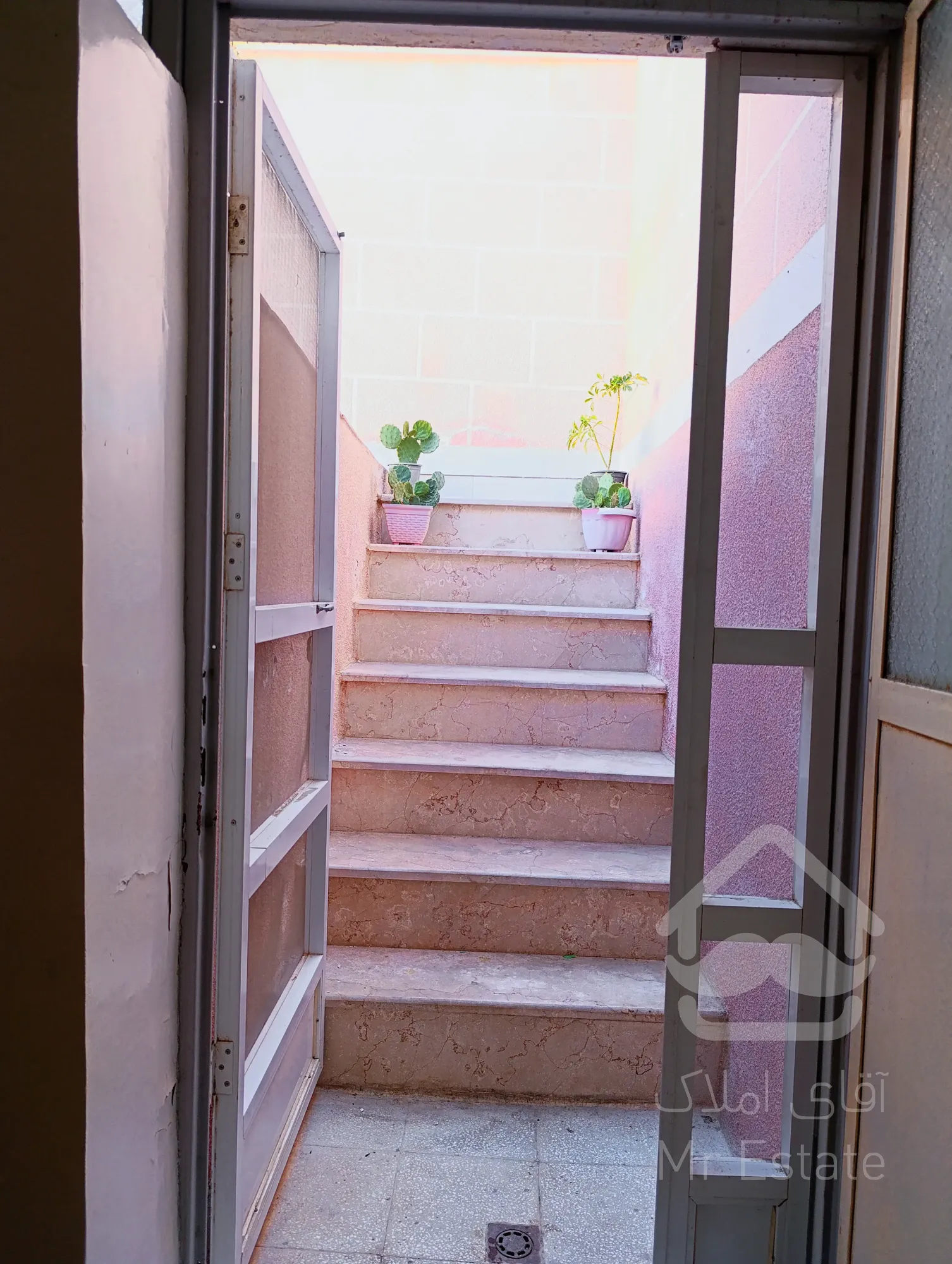 فروش خانه ویلایی در سرخع