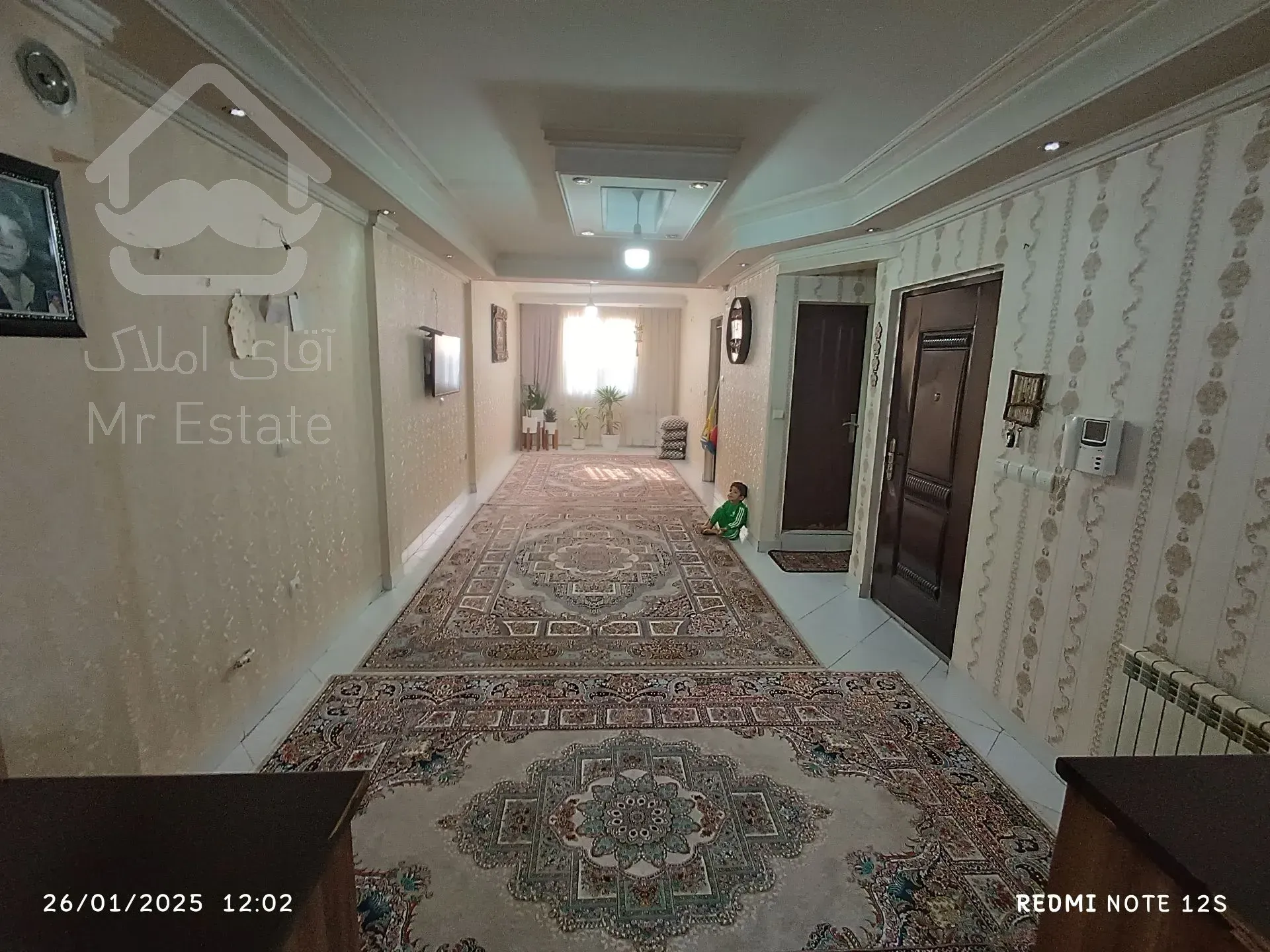 خانه واقع در افسریه تک واحدی ۴طبقه