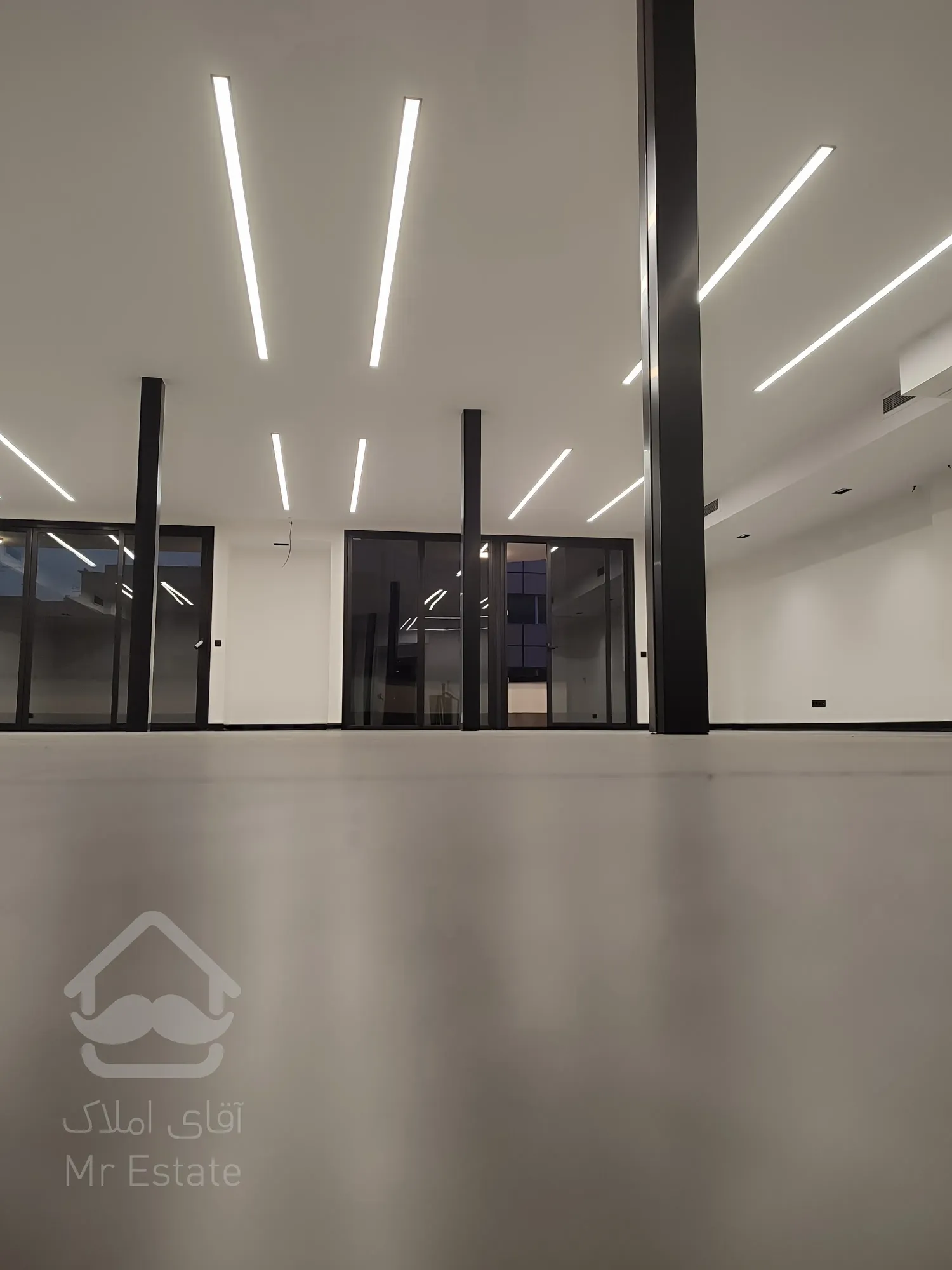 اجاره ۶۵۰ متر ویلایی سوپر لوکس در جردن