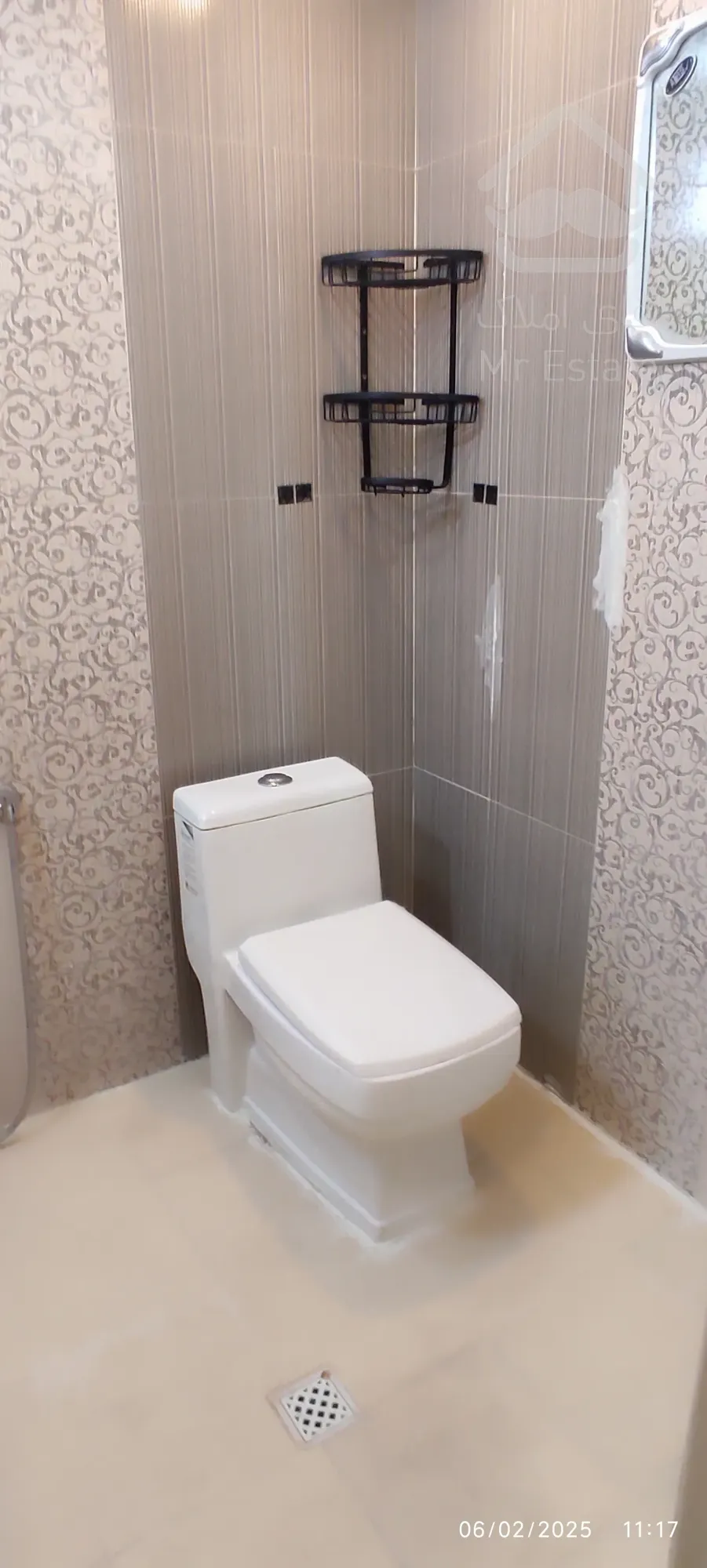 فروش فوری آپارتمان تک واحدی