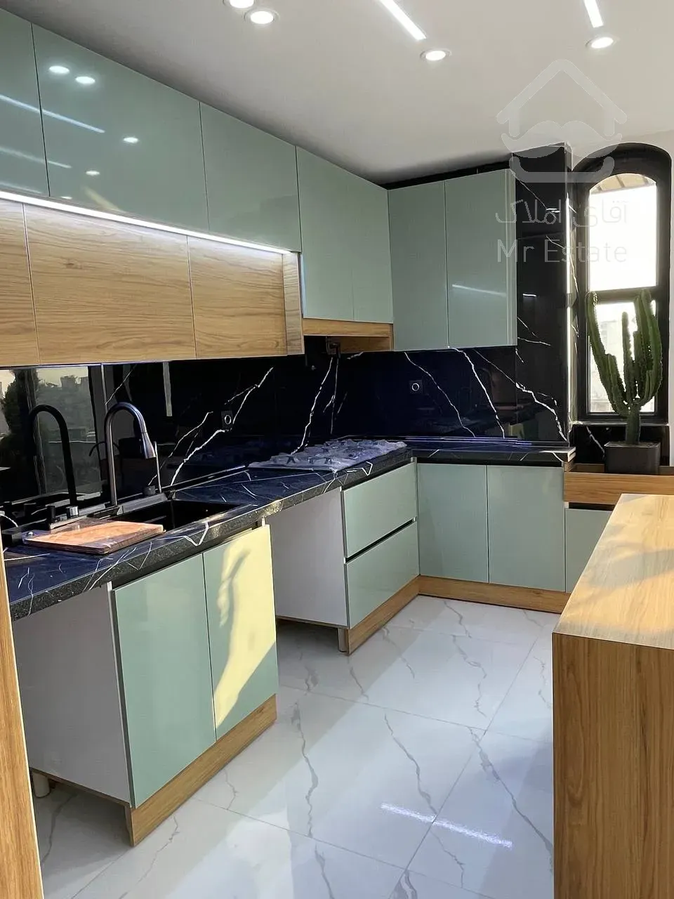 ۱۰۰ متر ۲ خواب فول امکانات اباذر