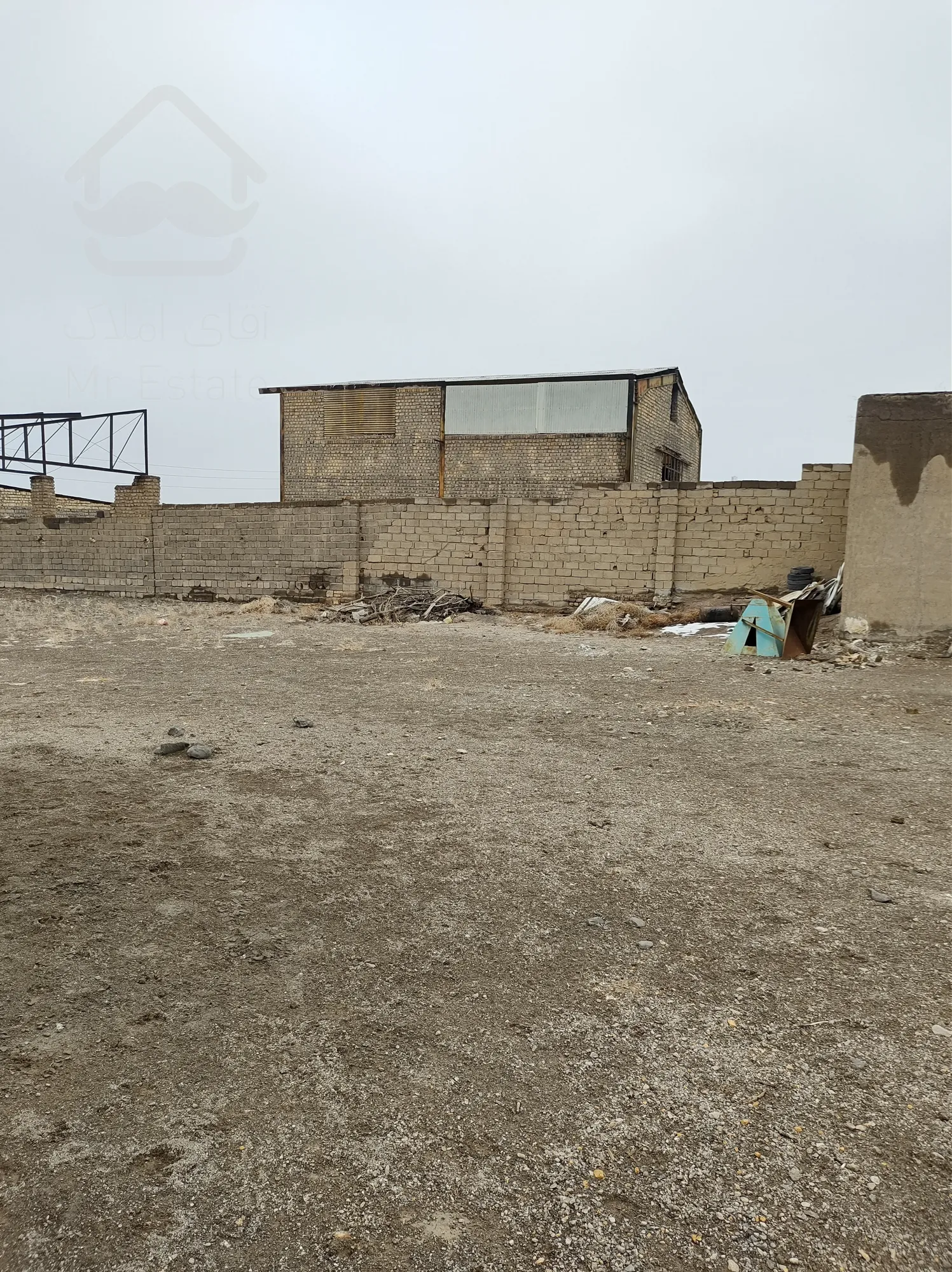 فروش ۲۰۰۰ متر زمین صنعتی