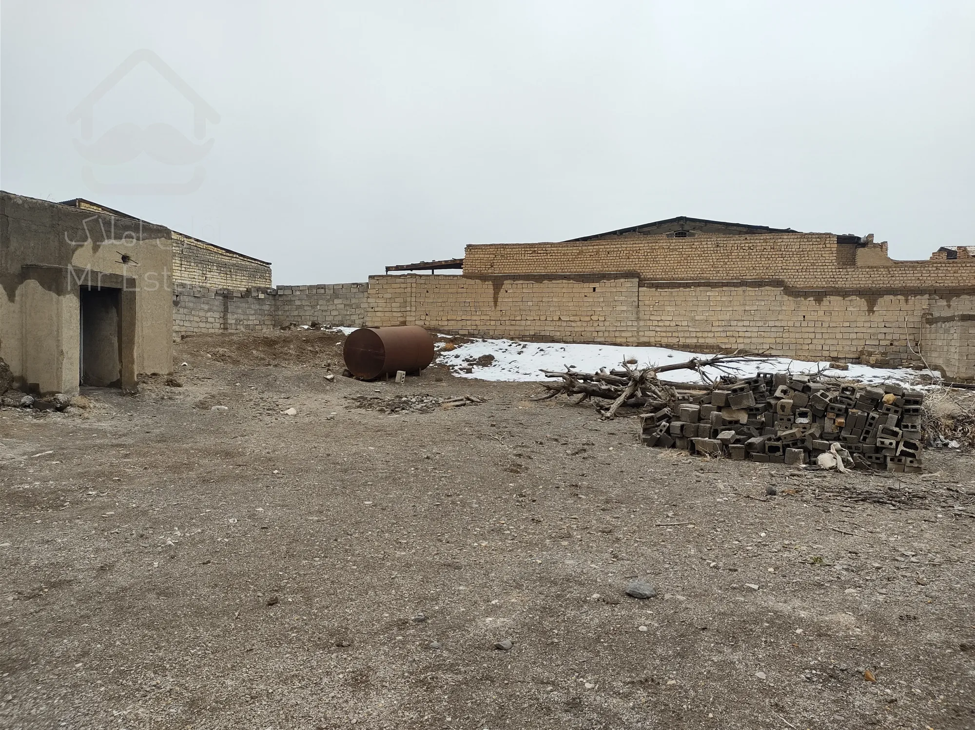 فروش یک قطعه زمین