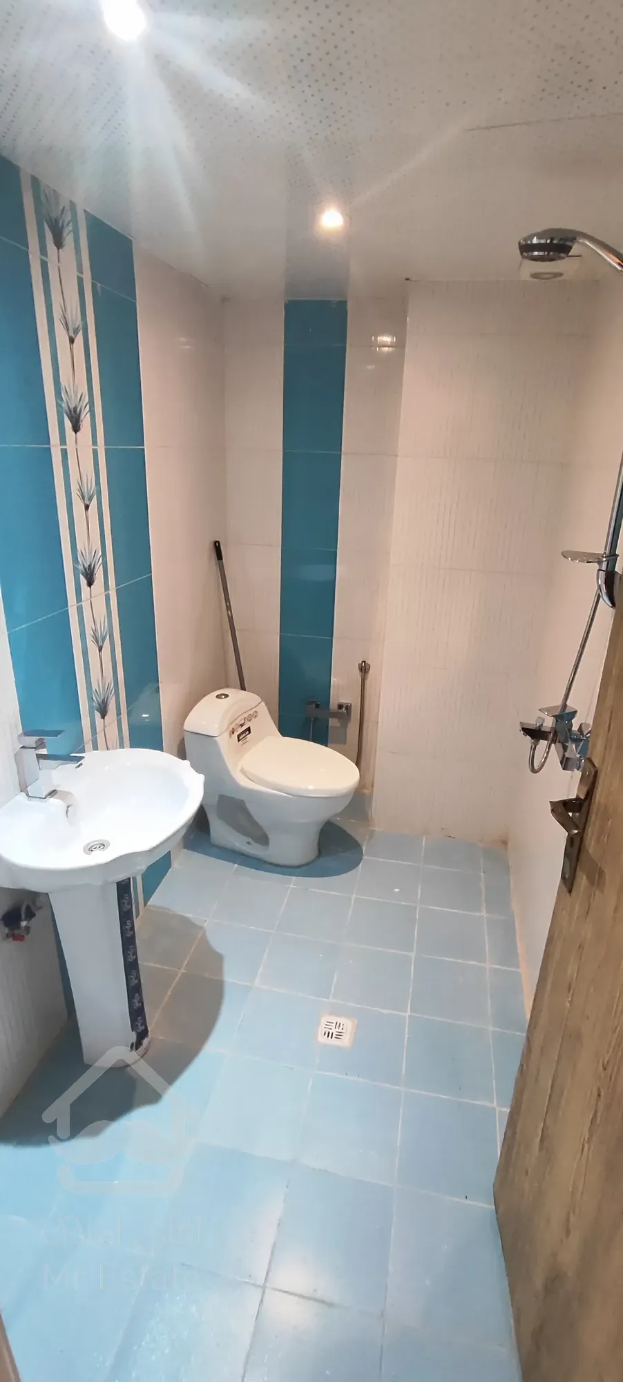 فروش آپارتمان ۱۱۹ متری ۲ خوابه در عظیمیه