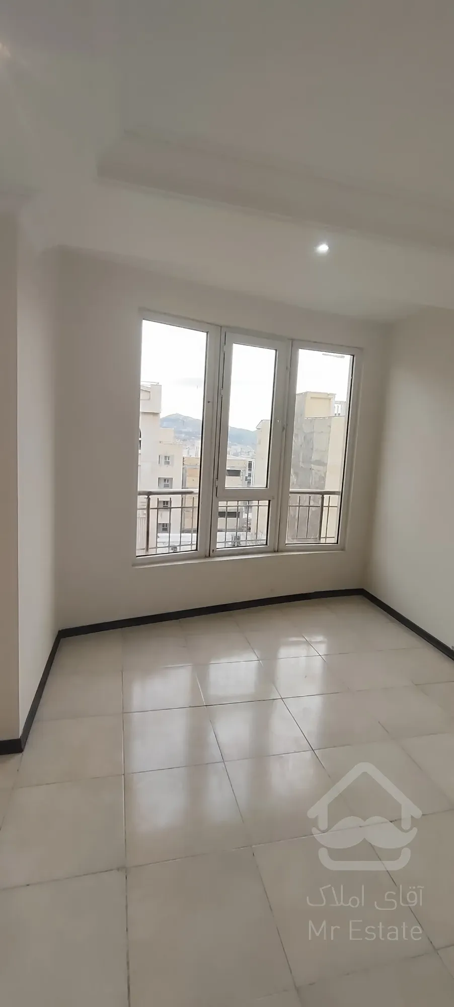 فروش آپارتمان ۱۱۹ متری ۲ خوابه در عظیمیه