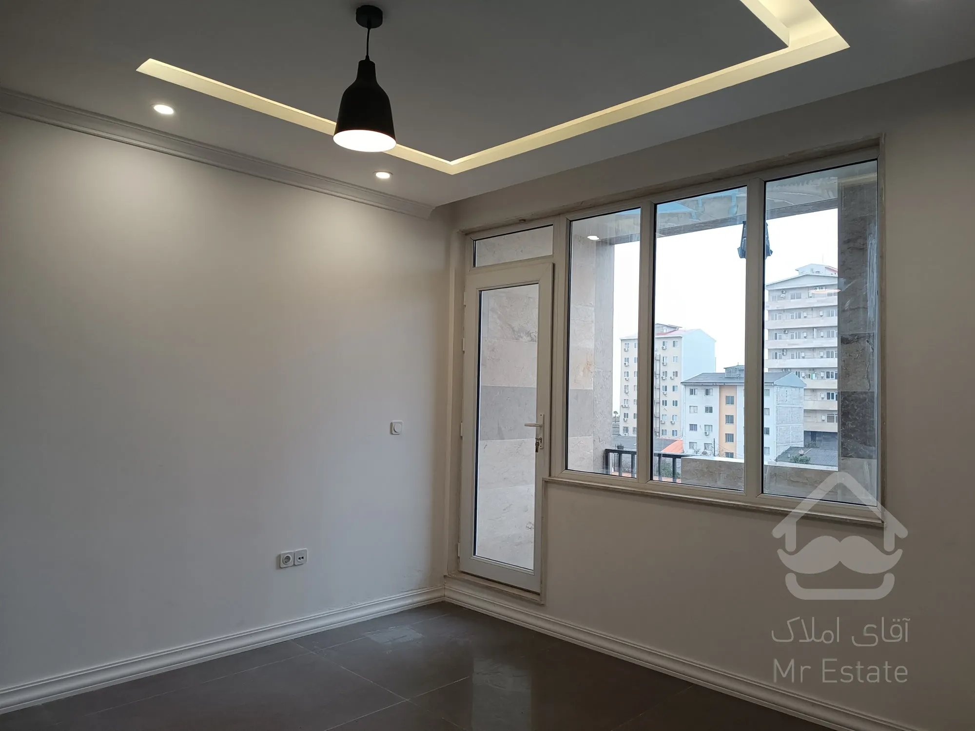 فروش آپارتمان ۱۲۵ متری بر پارک اخترکاویان