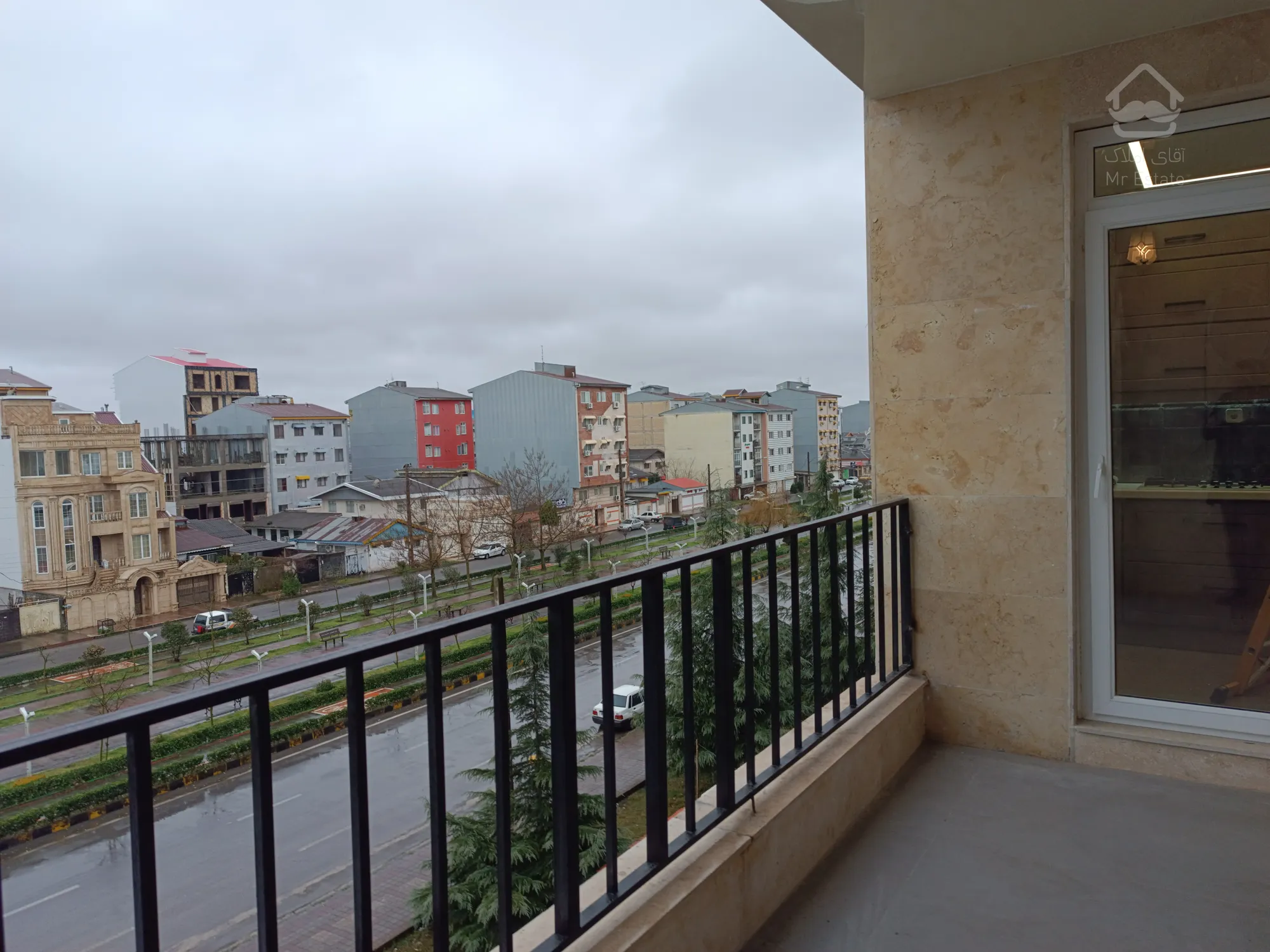 فروش آپارتمان ۱۲۵ متری بر پارک اخترکاویان