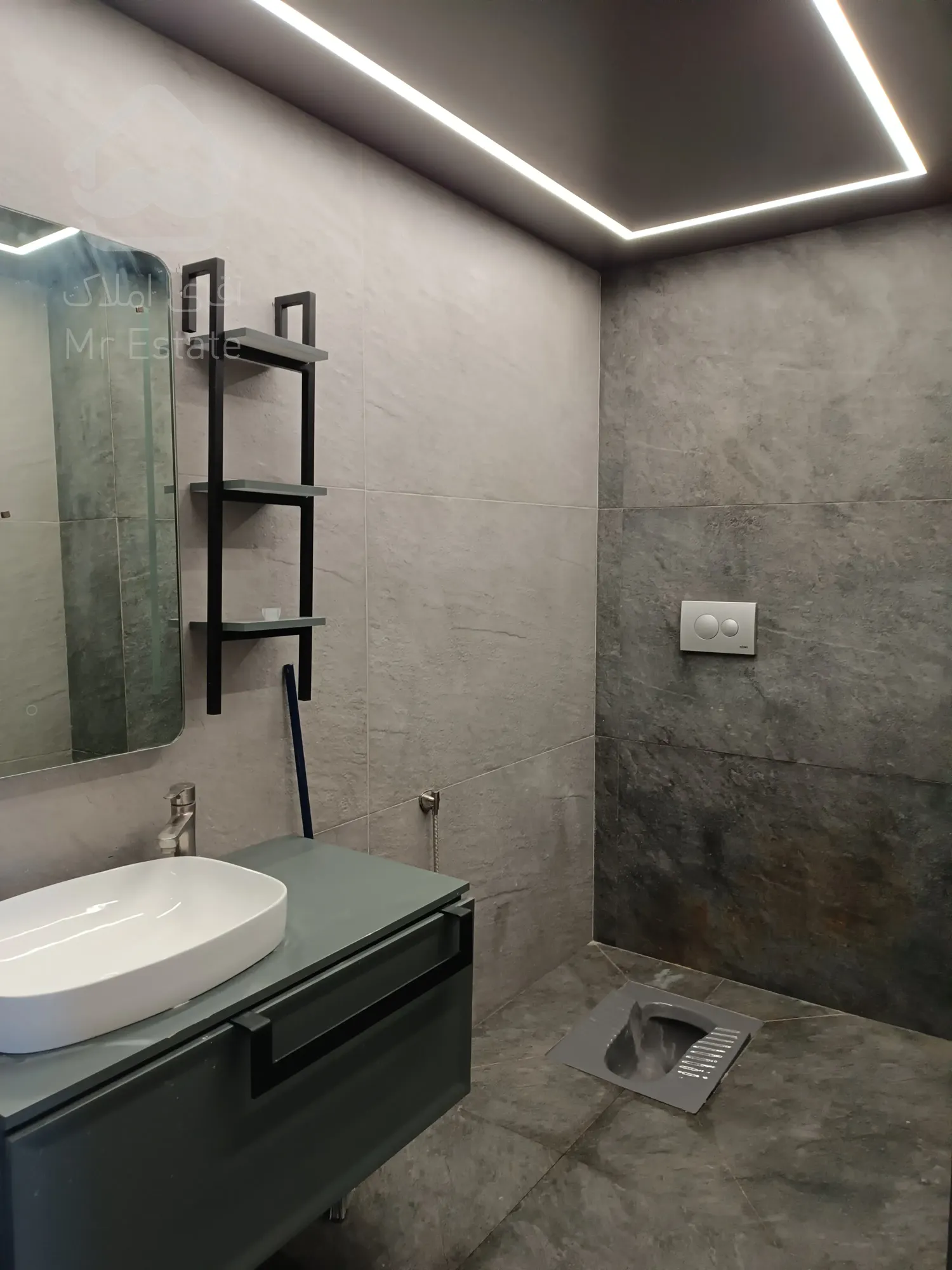 فروش آپارتمان ۱۲۵ متری بر پارک اخترکاویان