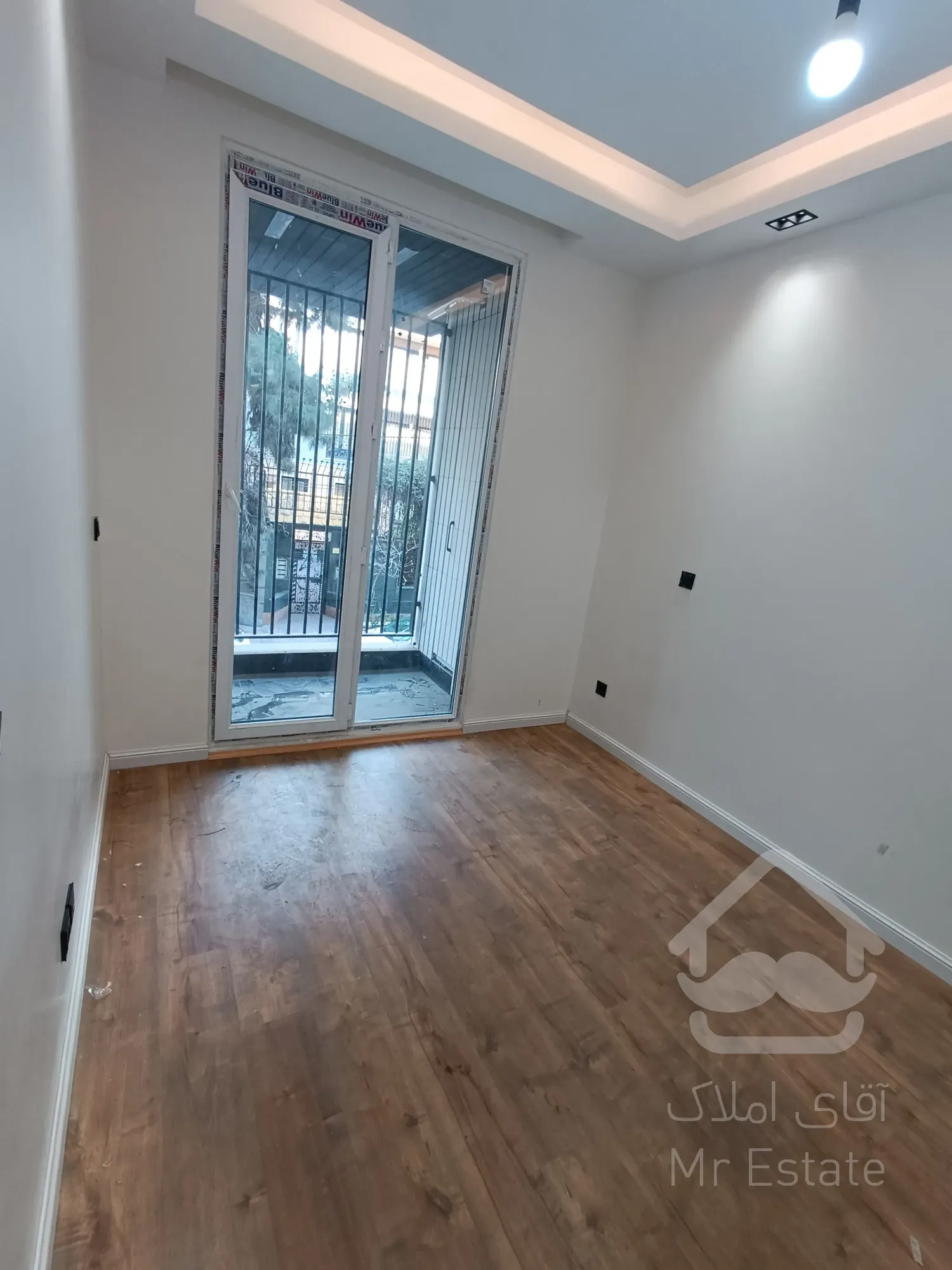 فروش آپارتمان 93متر 2خواب