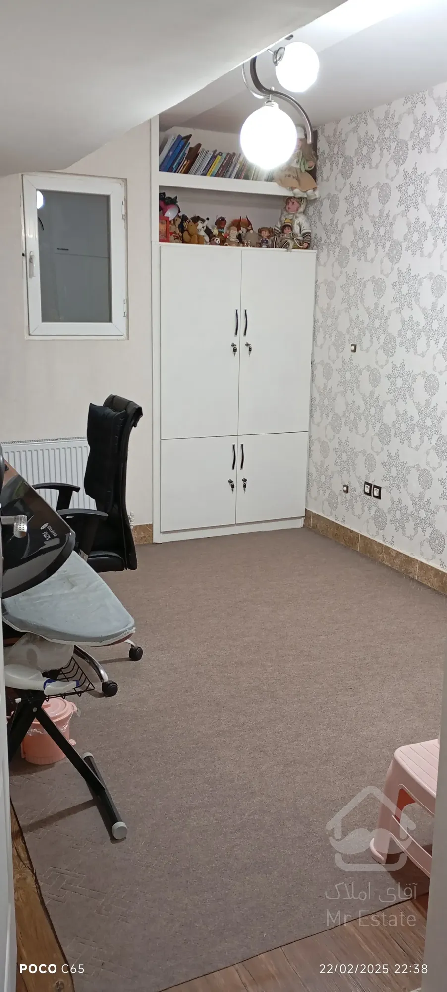 آپارتمان ۱۴۰ متری خ موعود جنوبی