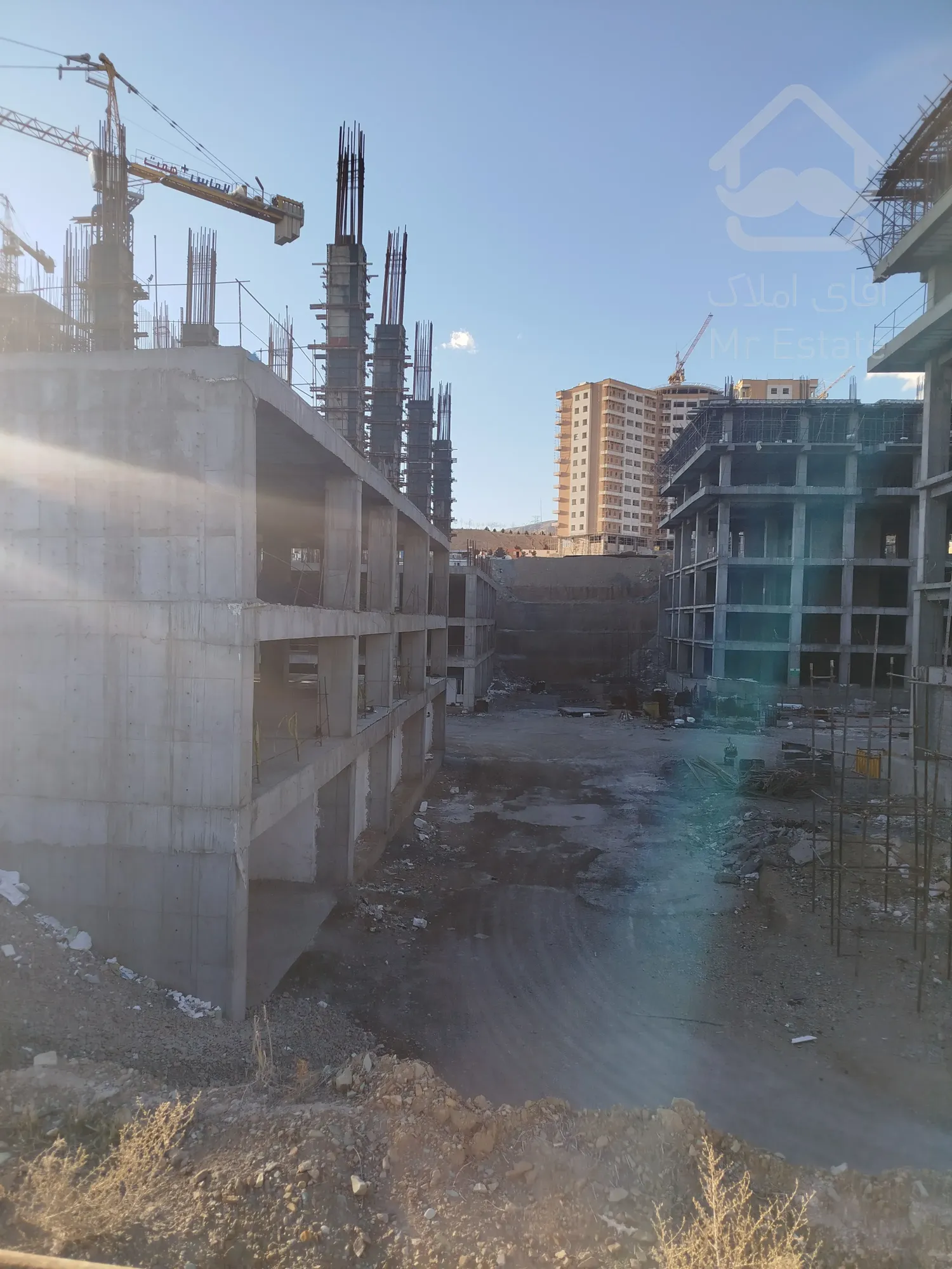 ۱۰۰ متری لوکس سند تک برگ دوخوابه چیتگر