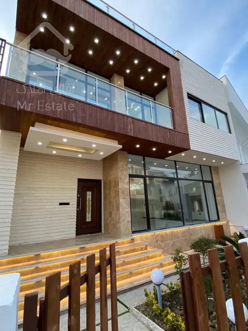 فروش ویلا داخل مجموعه