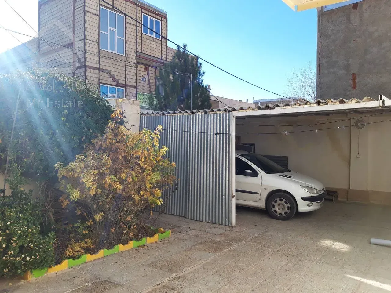 فروش فوری خانه ویلایی،کنگاورشهرک آموزگار حافظ ده