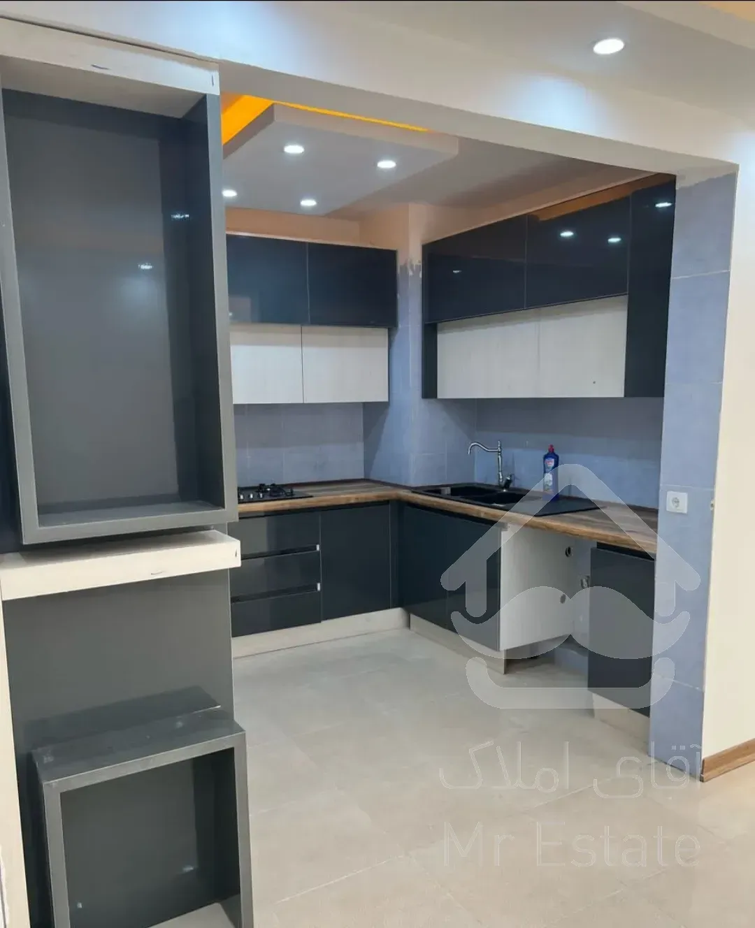 آپارتمان 2خواب فاز 5شمالی