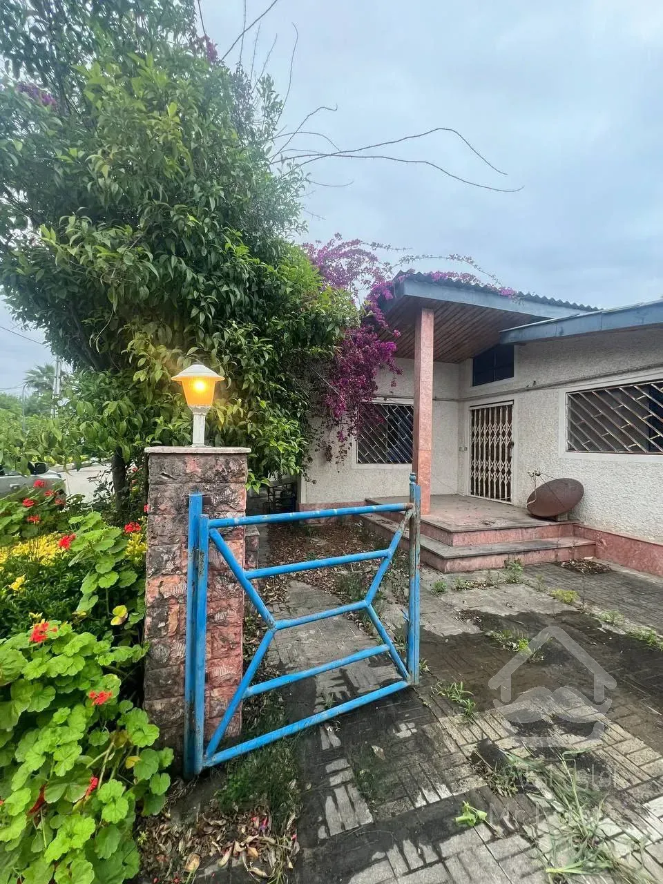 ویلا ساحلی سند دار