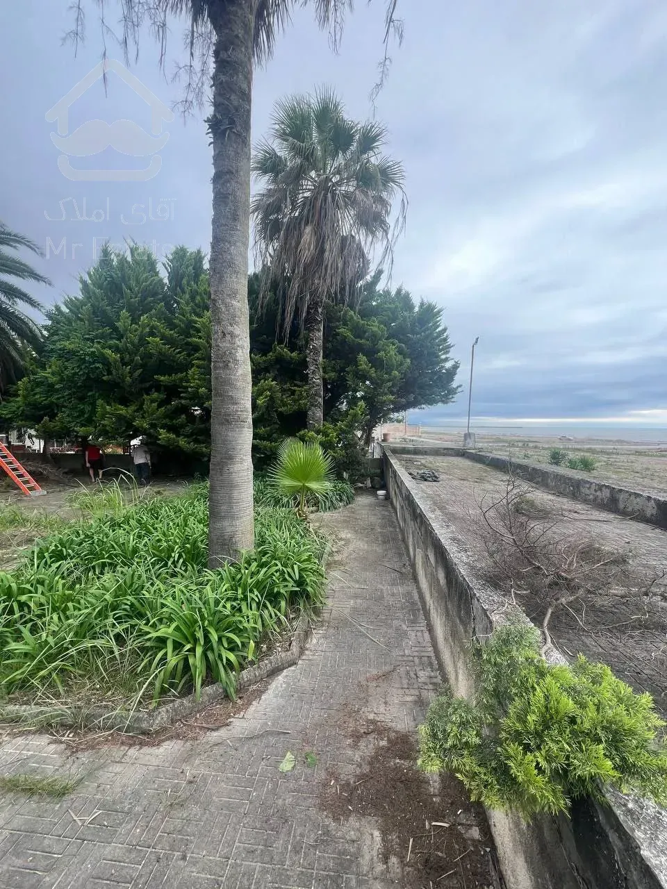 ویلا ساحلی سند دار